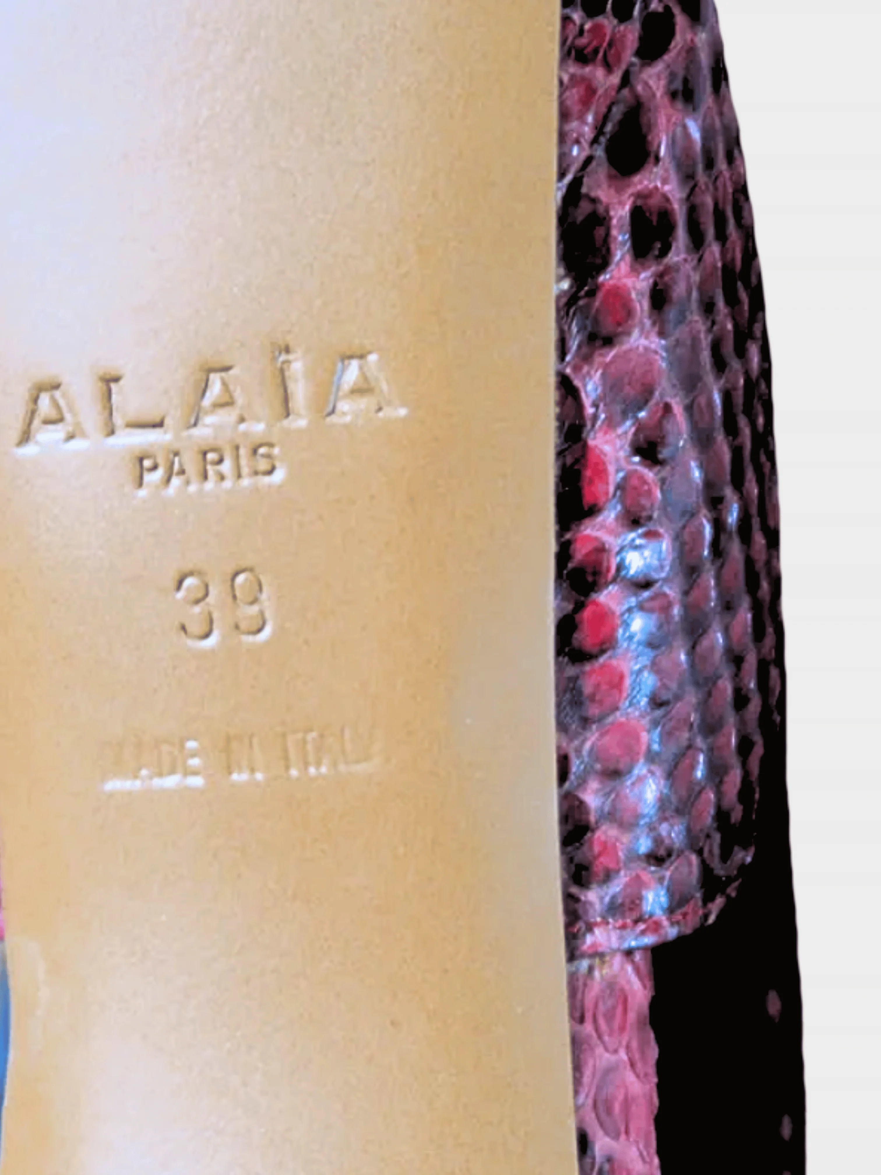 Alaïa 2010s Red Python Leather Platform Pumps - Image 5