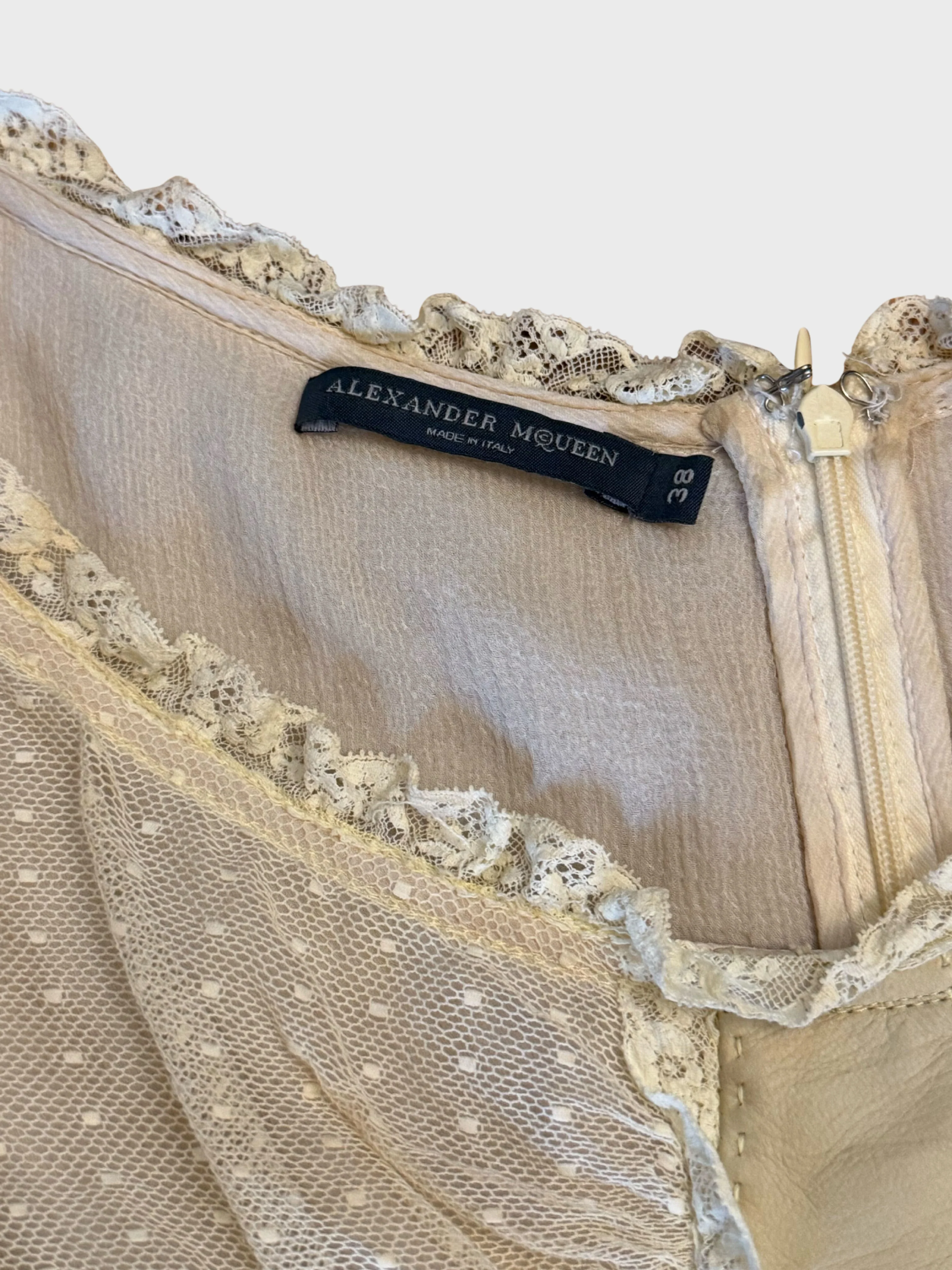 Alexander McQueen SS 2005 Ivory Lace Corset Top - Image 4