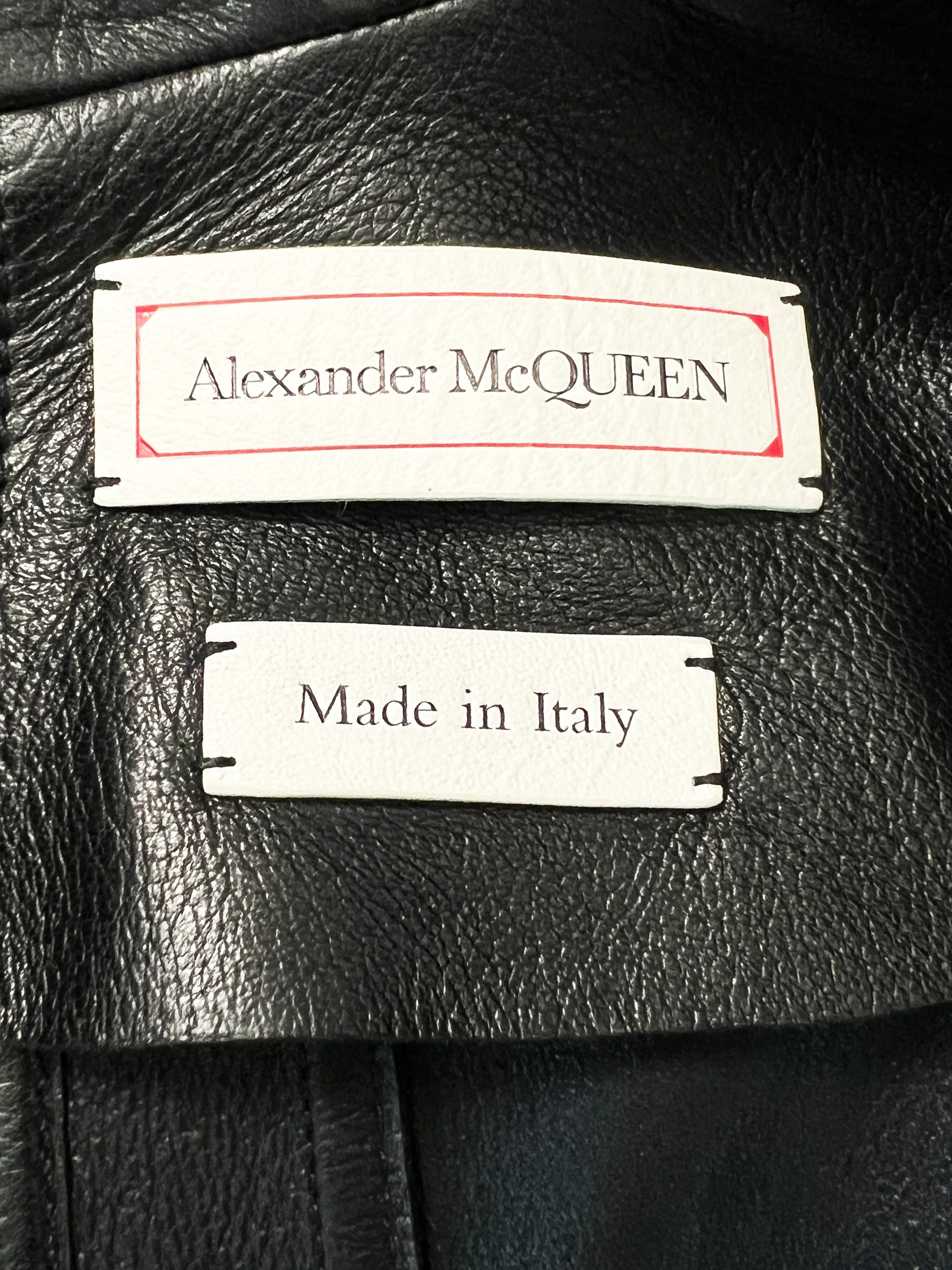 Alexander McQueen 2020s Lace Sleeve Leather Blazer - Image 3