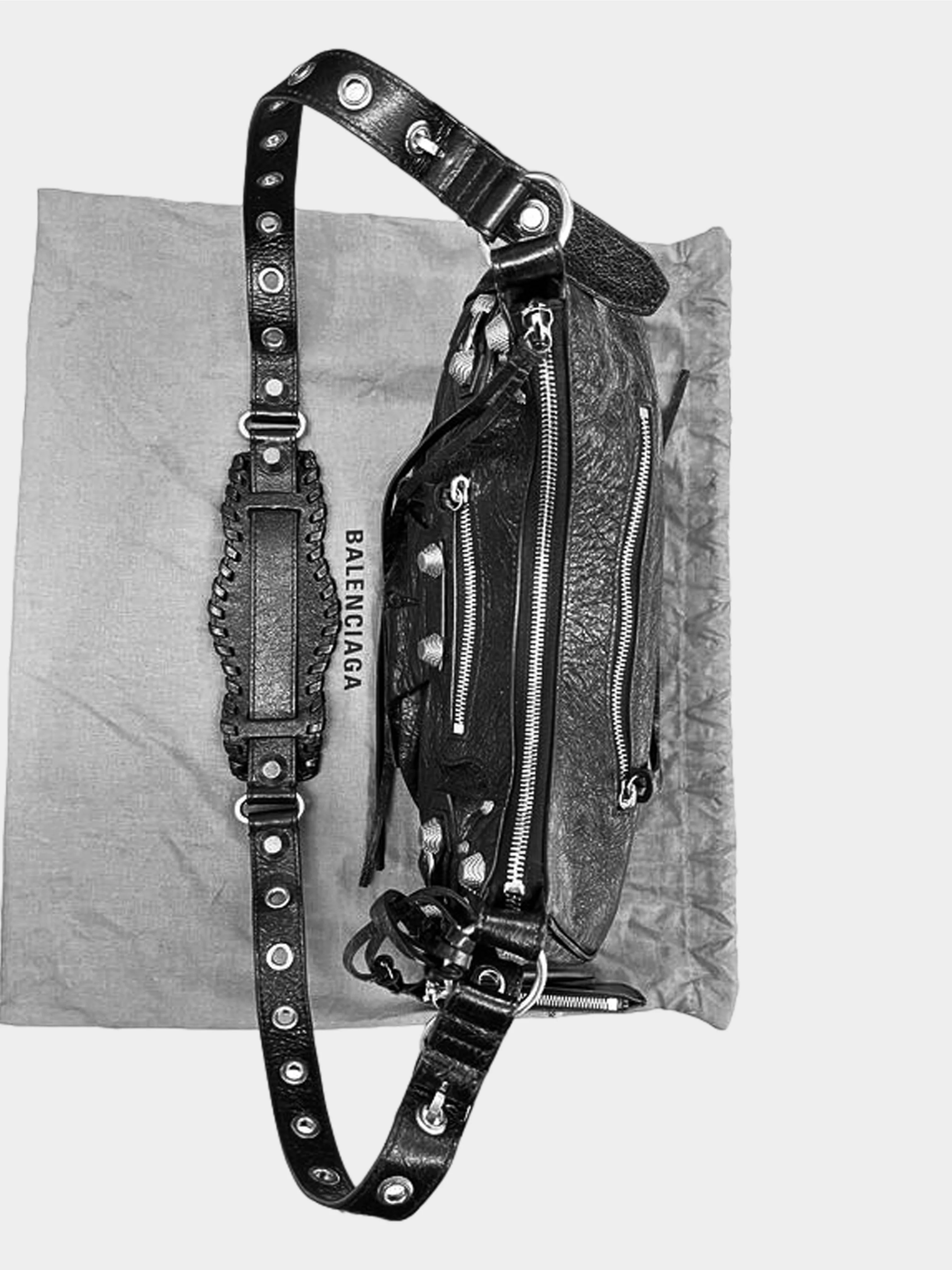 Balenciaga 2020s Black Le Cagole Small Shoulder Bag - Image 3