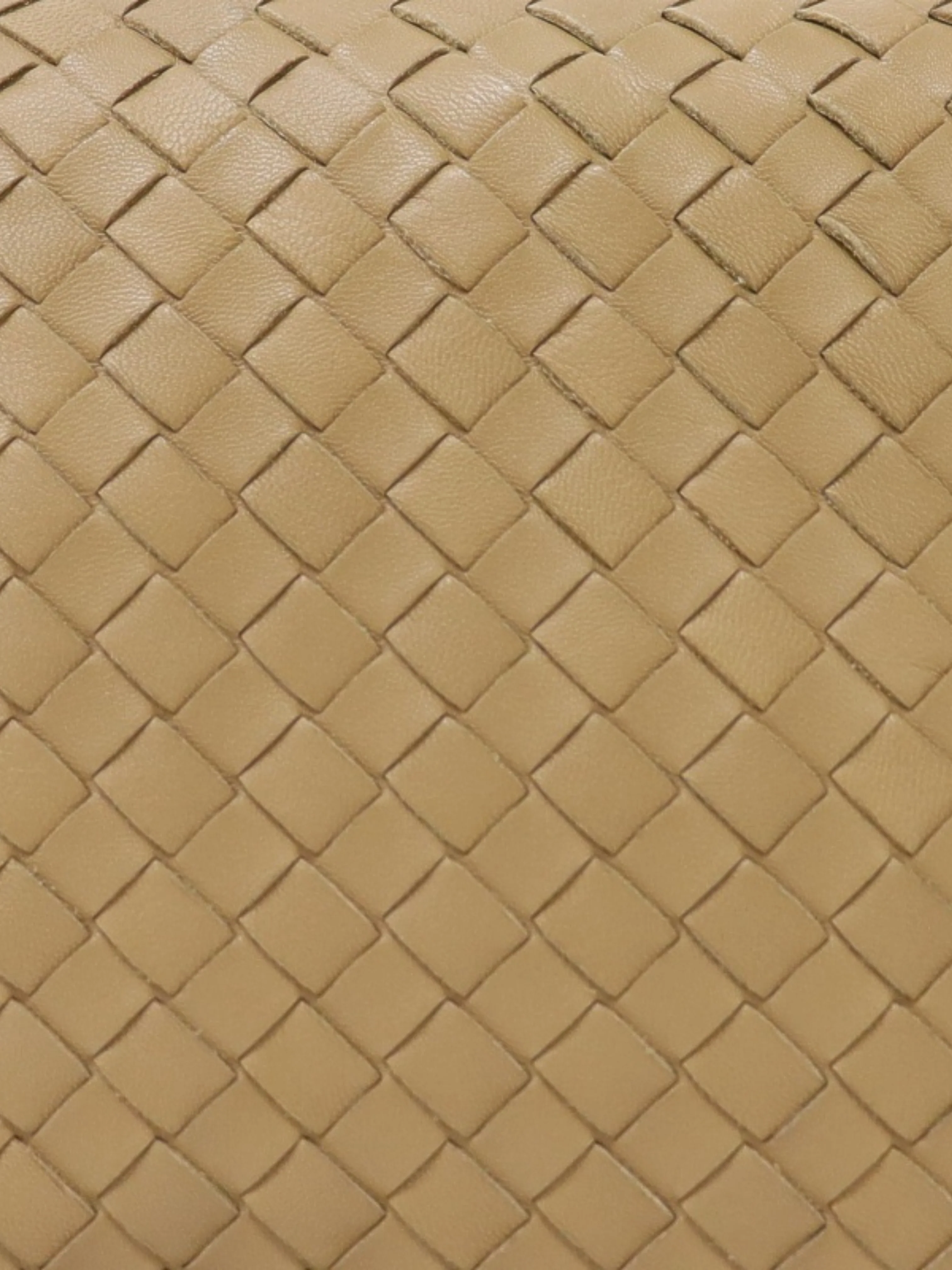Bottega Veneta 2010s Beige Leather Intrecciato Shoulder Bag - Image 7