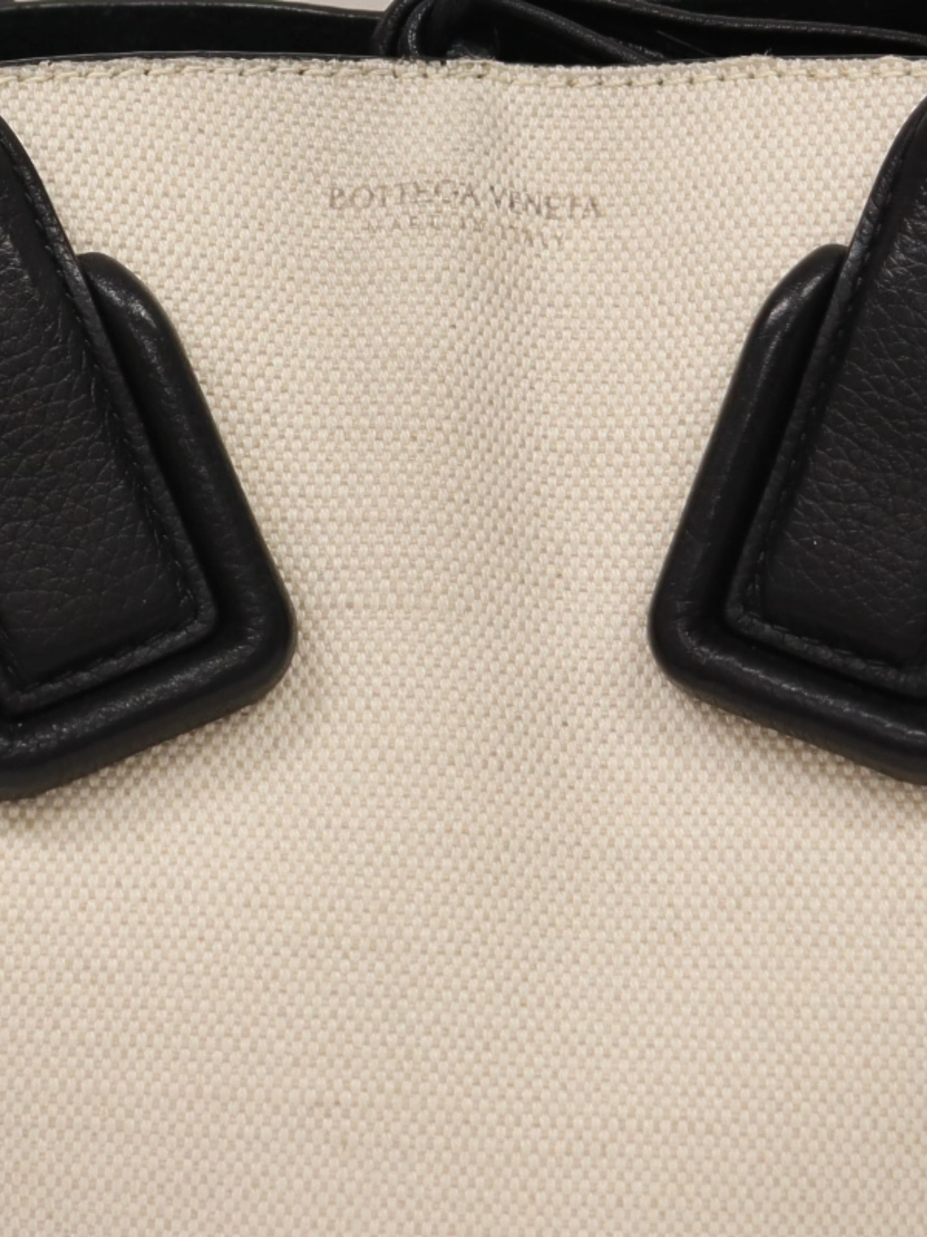 Bottega Veneta SS 2019 Ivory Black Canvas Leather Small Basket Bag - Image 8