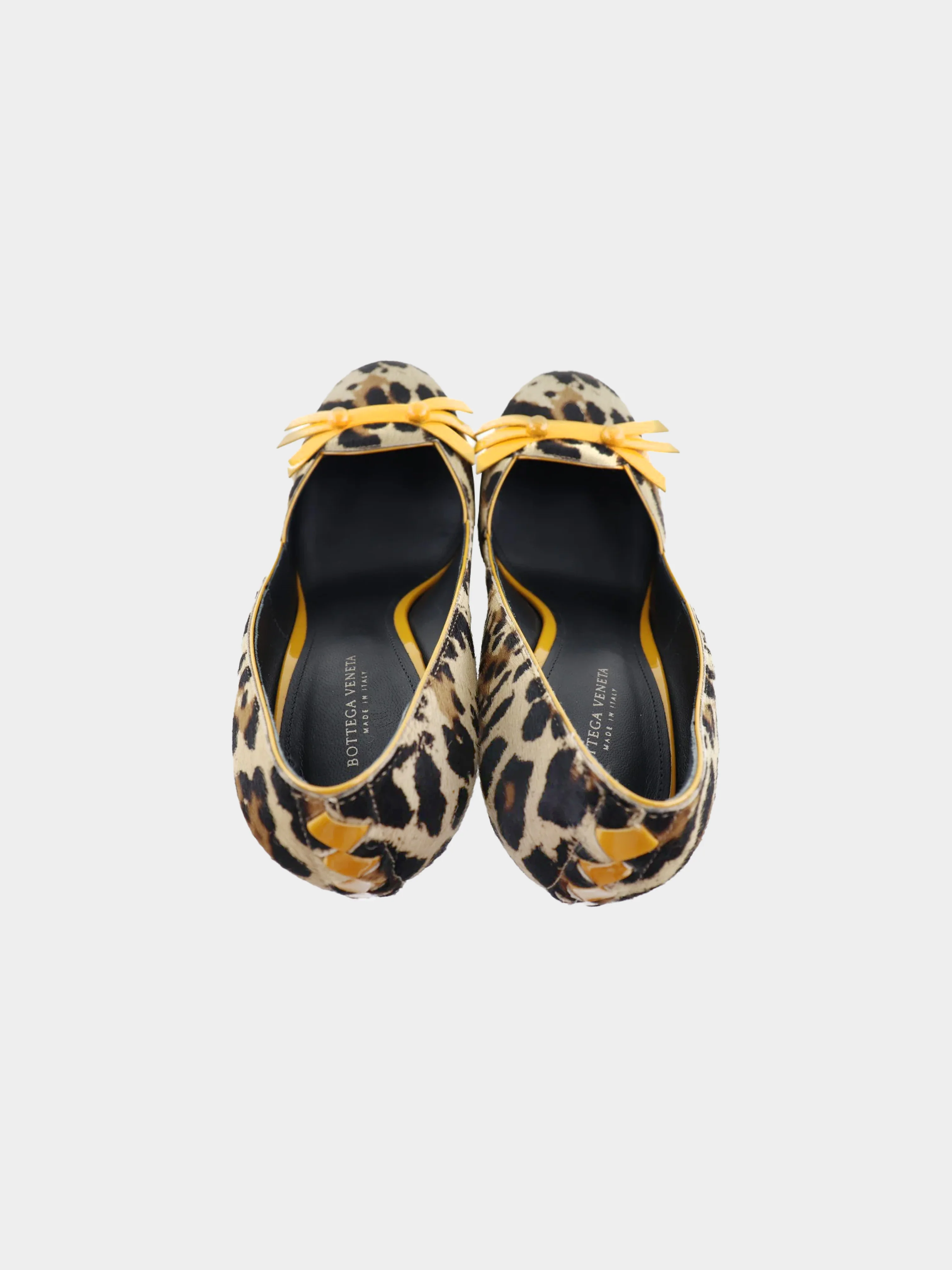Bottega Veneta 2010s Leopard Print Pony Hair Pumps - Image 4