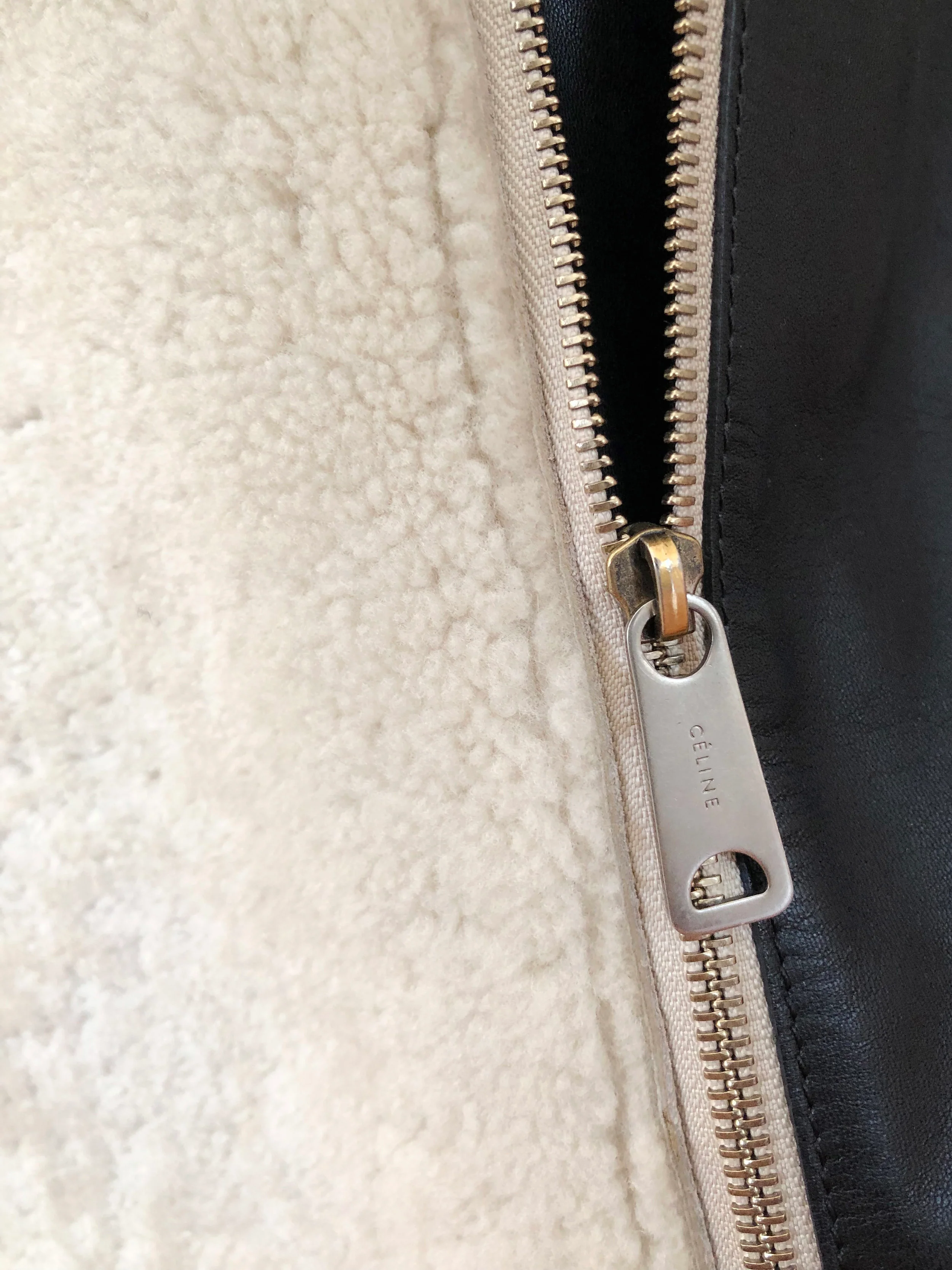 Celine by Phoebe Philo Fall 2012 Shearling Vertical Cabas - Image 3