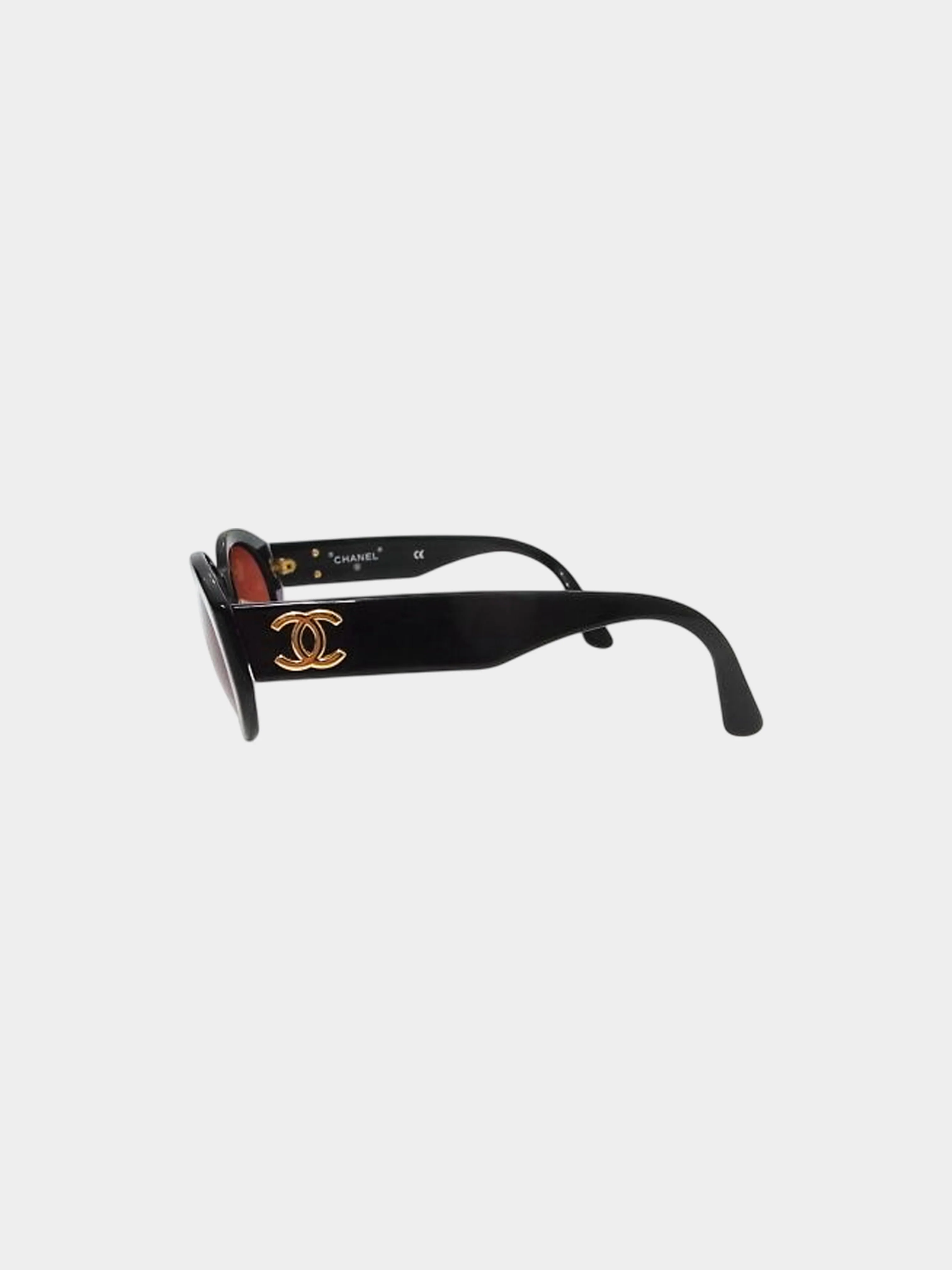 Chanel 1990s Black and Brown CC Round Sunglasses - Image 2