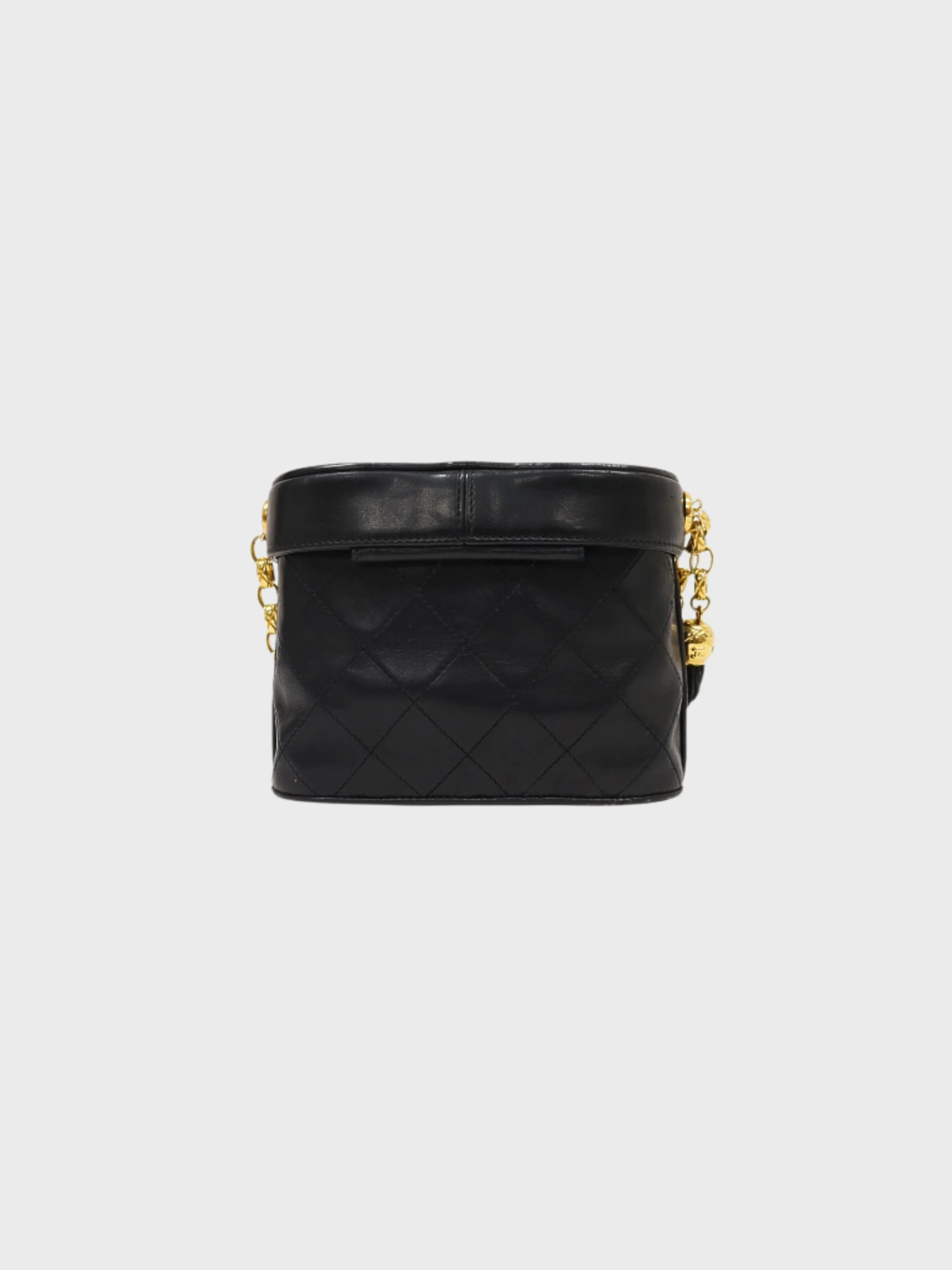 Chanel 1990s Black Lambskin Matelassé Tassel Chain Shoulder Bag - Image 2