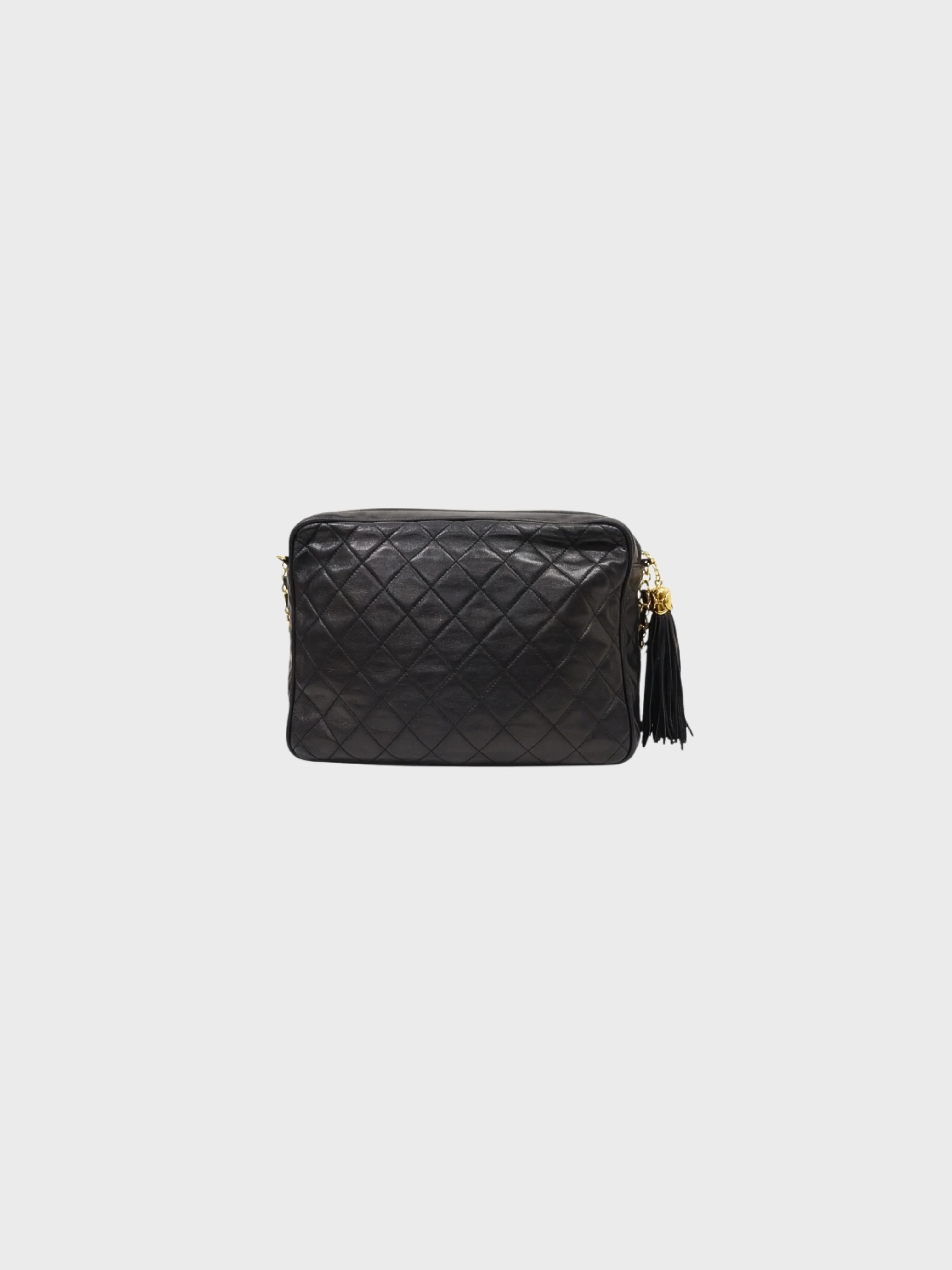 Chanel 19900-1991 Black Lambskin Matelassé Tassel Chain Shoulder Bag - Image 2