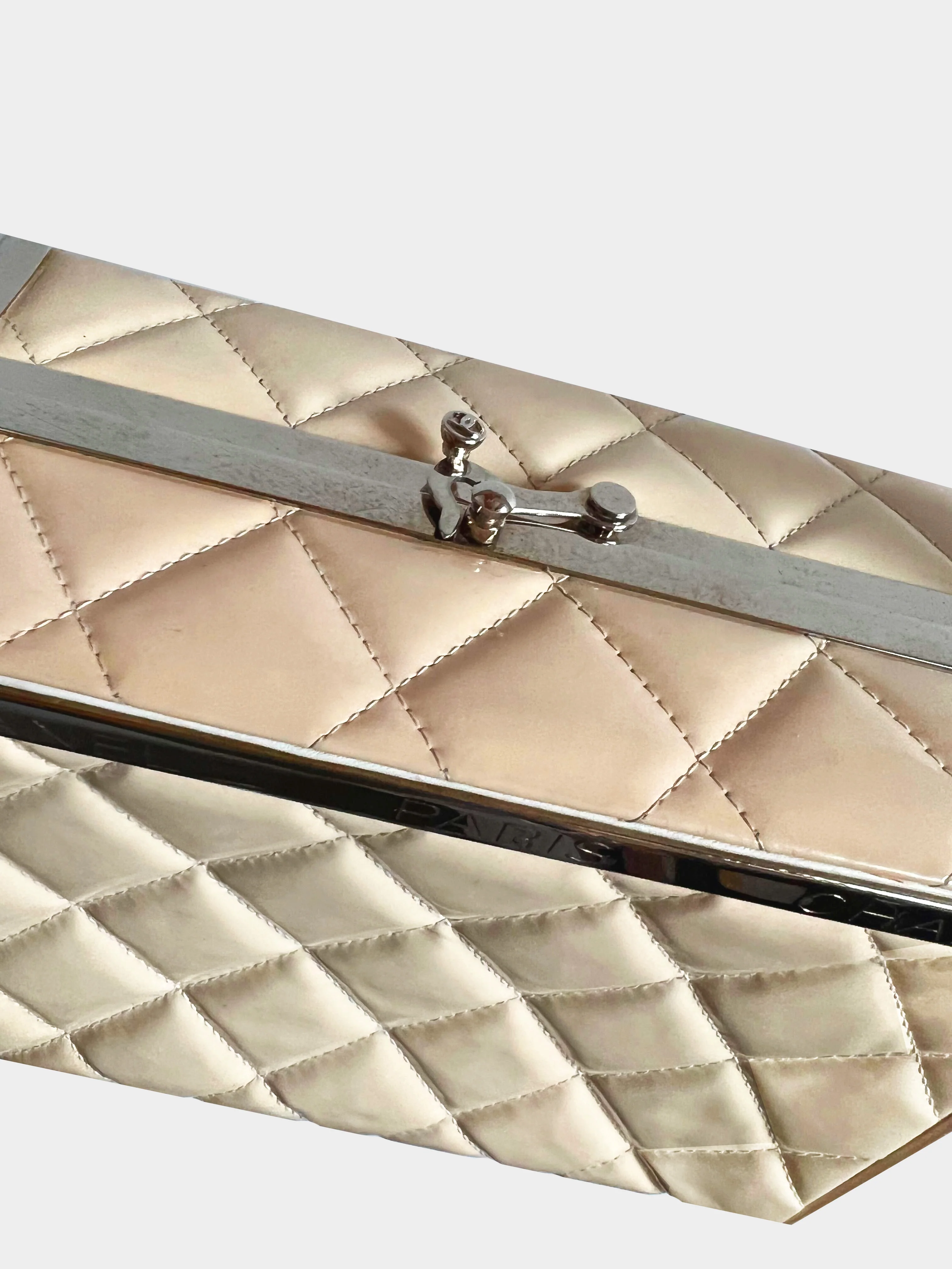 Chanel 1990s Cream Quilted Vanity Bag - Image 4