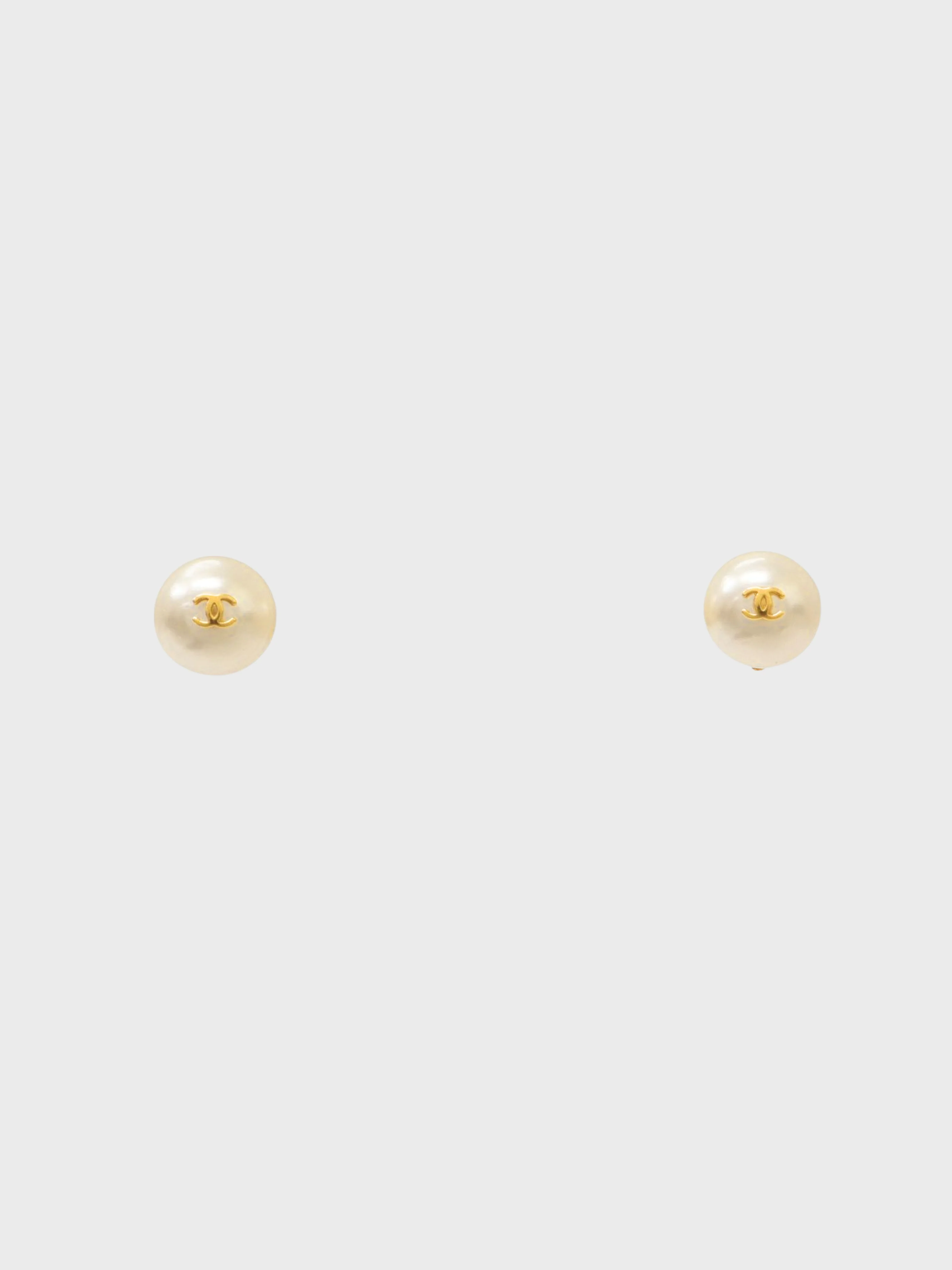 Chanel 1990s Gold Plated Metal Pearl COCO Earrings