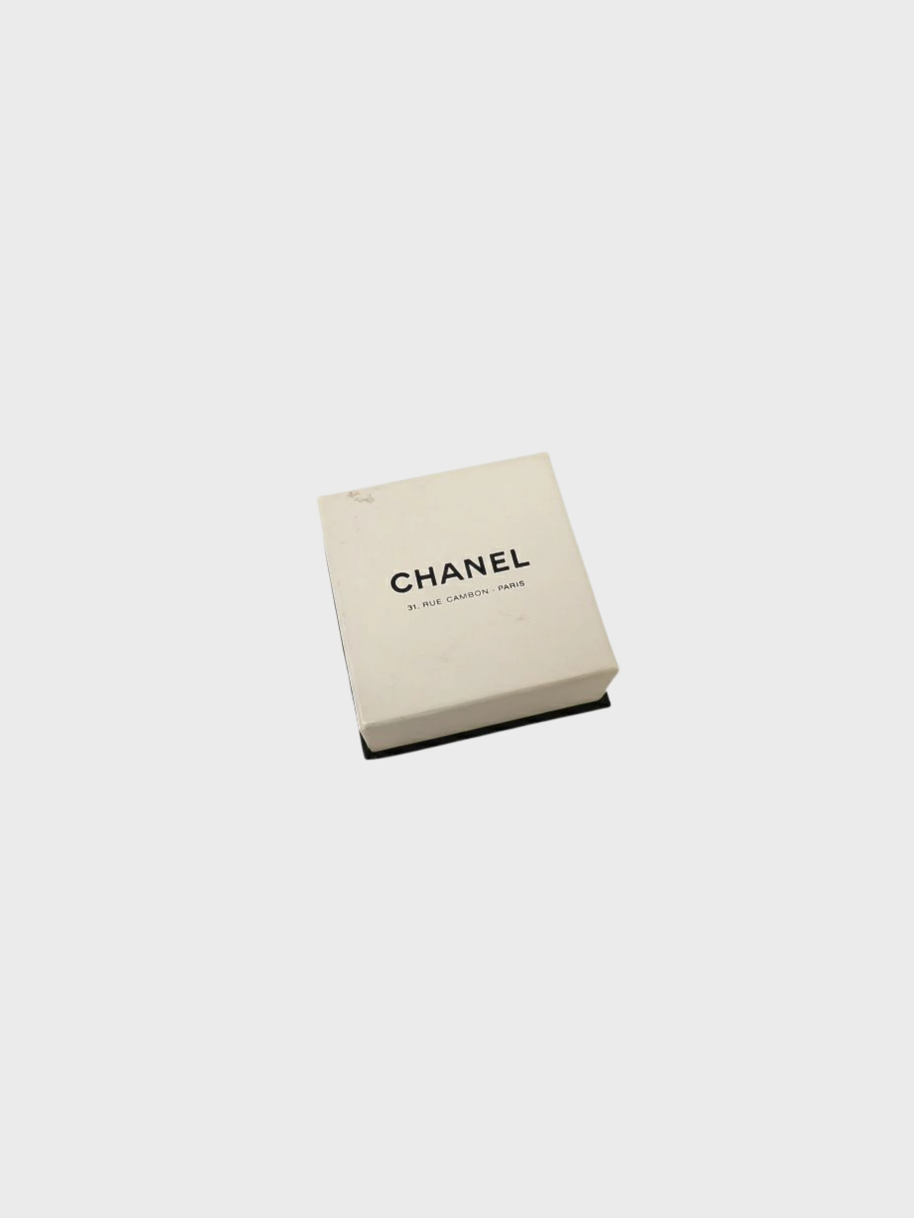 Chanel 1990s Gold Plated Metal Pearl COCO Earrings - Image 5