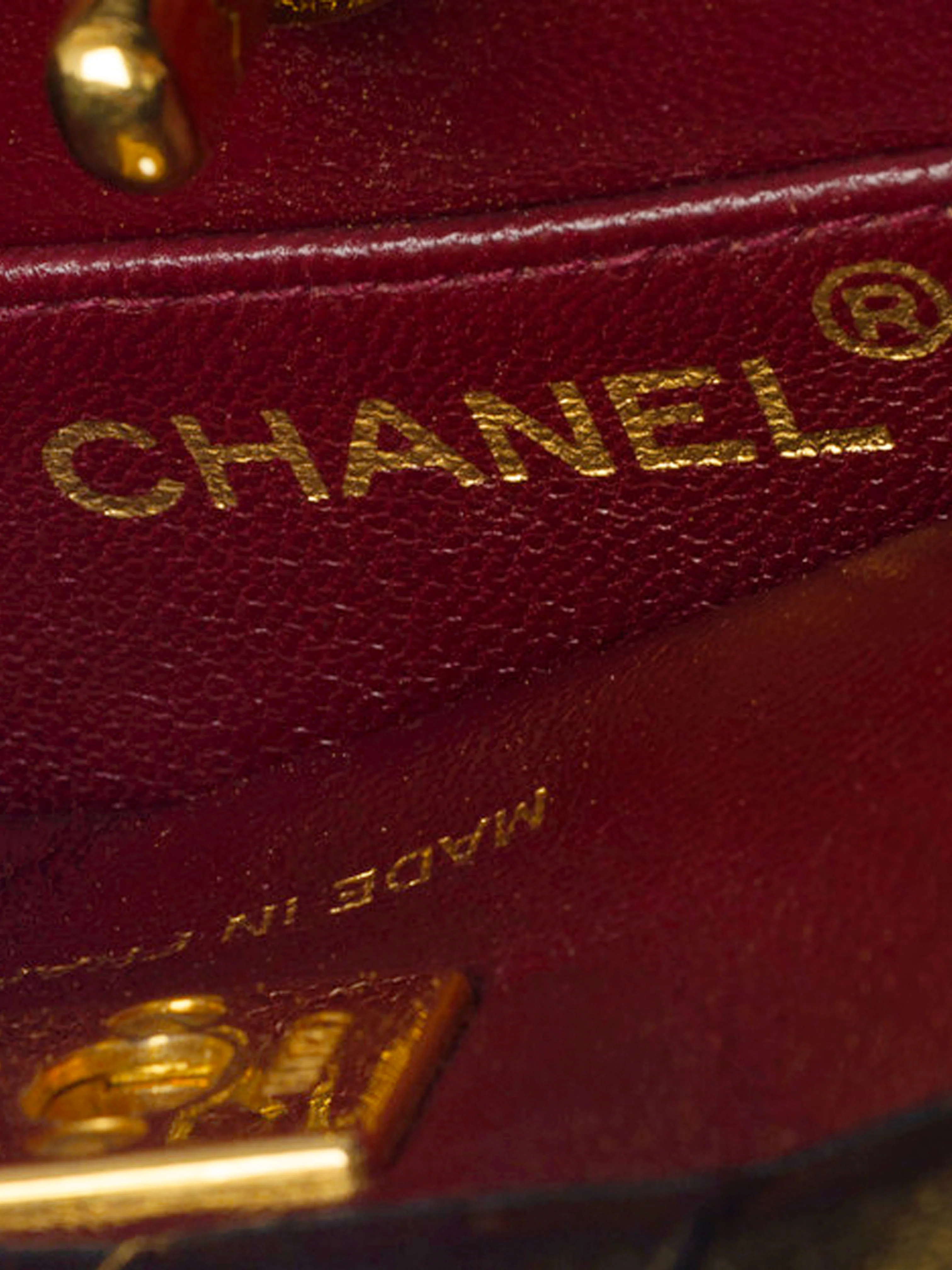 Chanel 1991 Black Diamond Quilted Satin and Leather Bag - Image 3