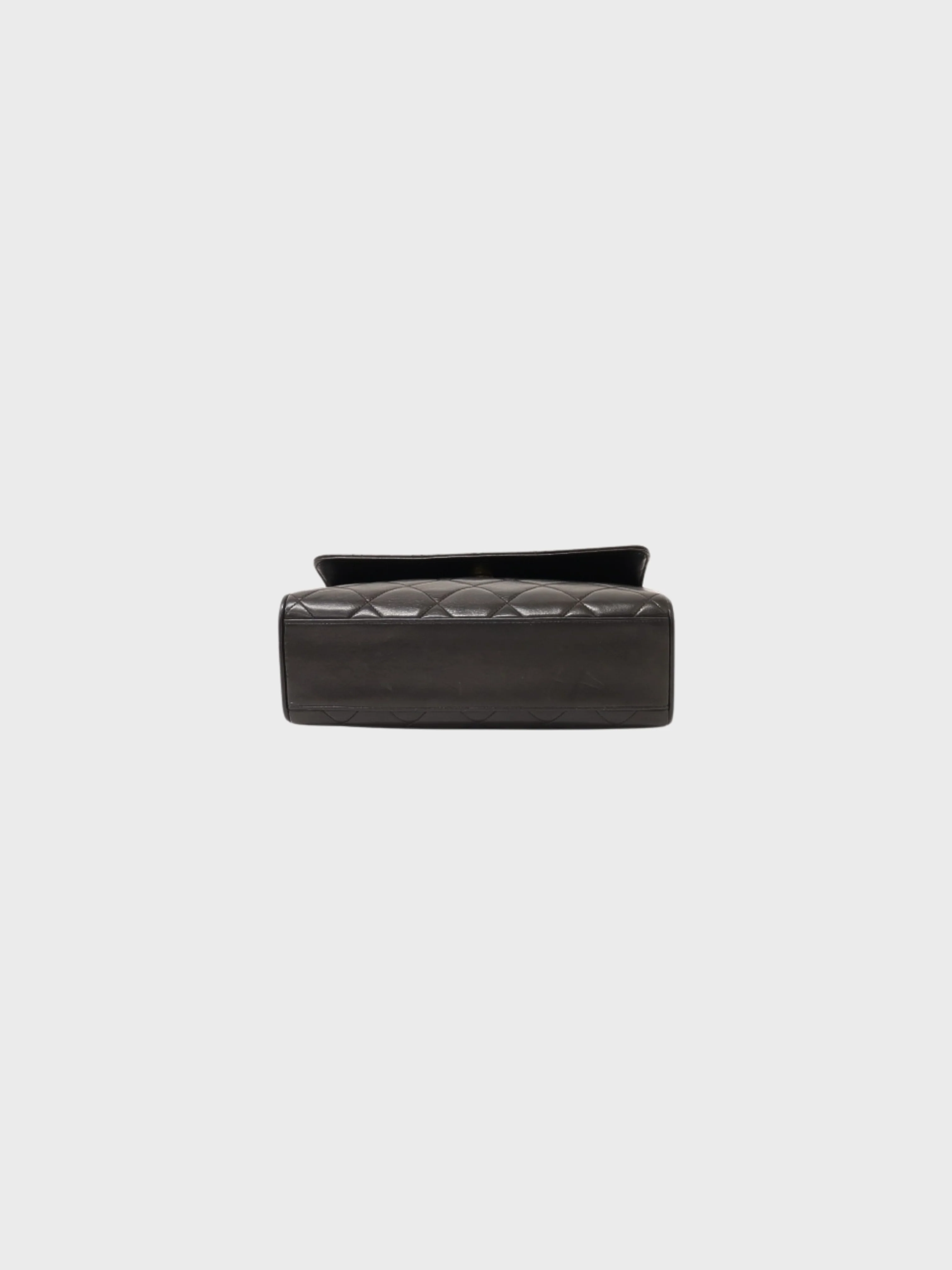 Chanel 1992-1994 Black Leather Matelassé Shoulder Bag - Image 4