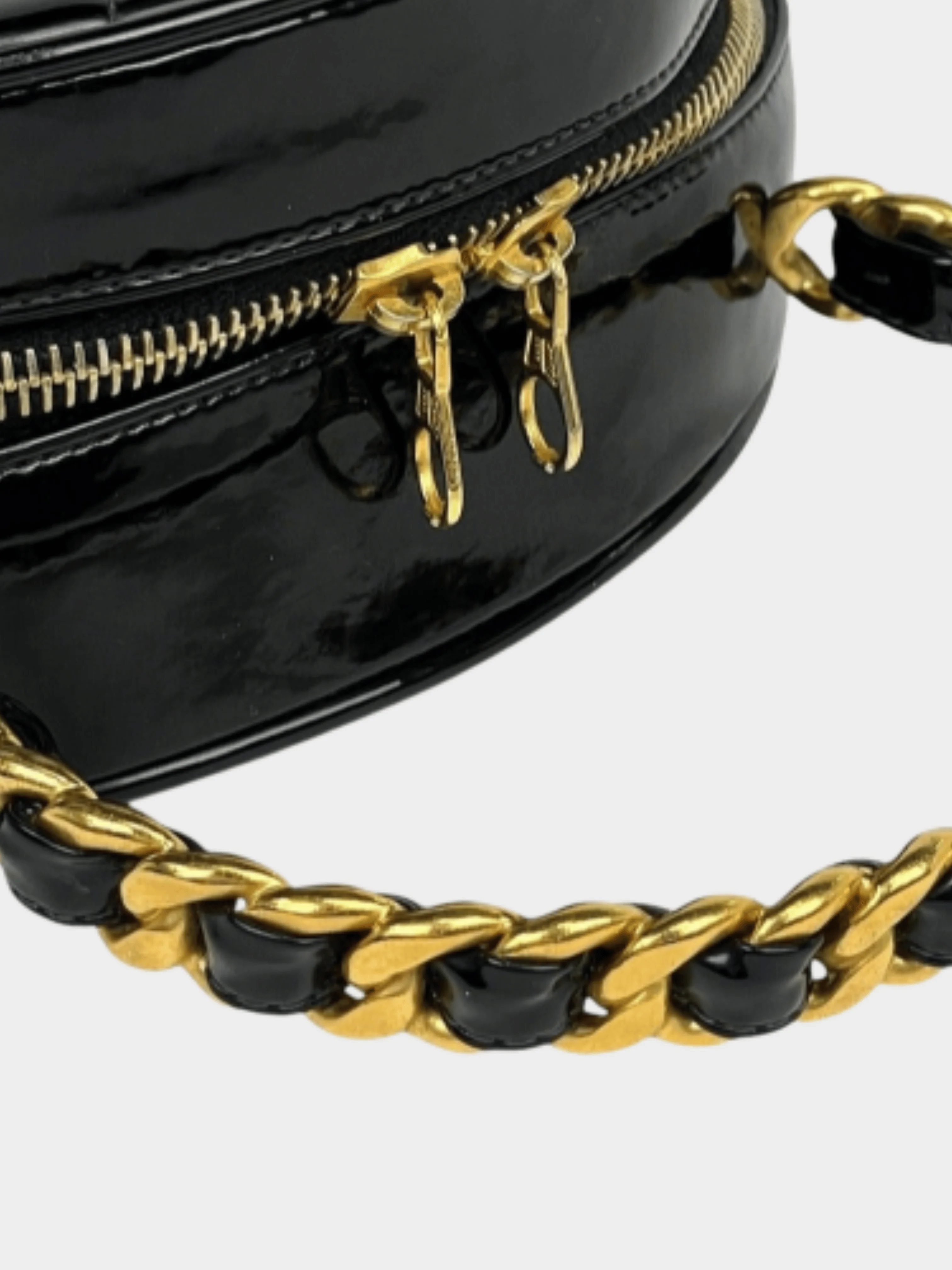 Chanel 1995 Black Circle Vanity Matelasse Coco Handbag - Image 7