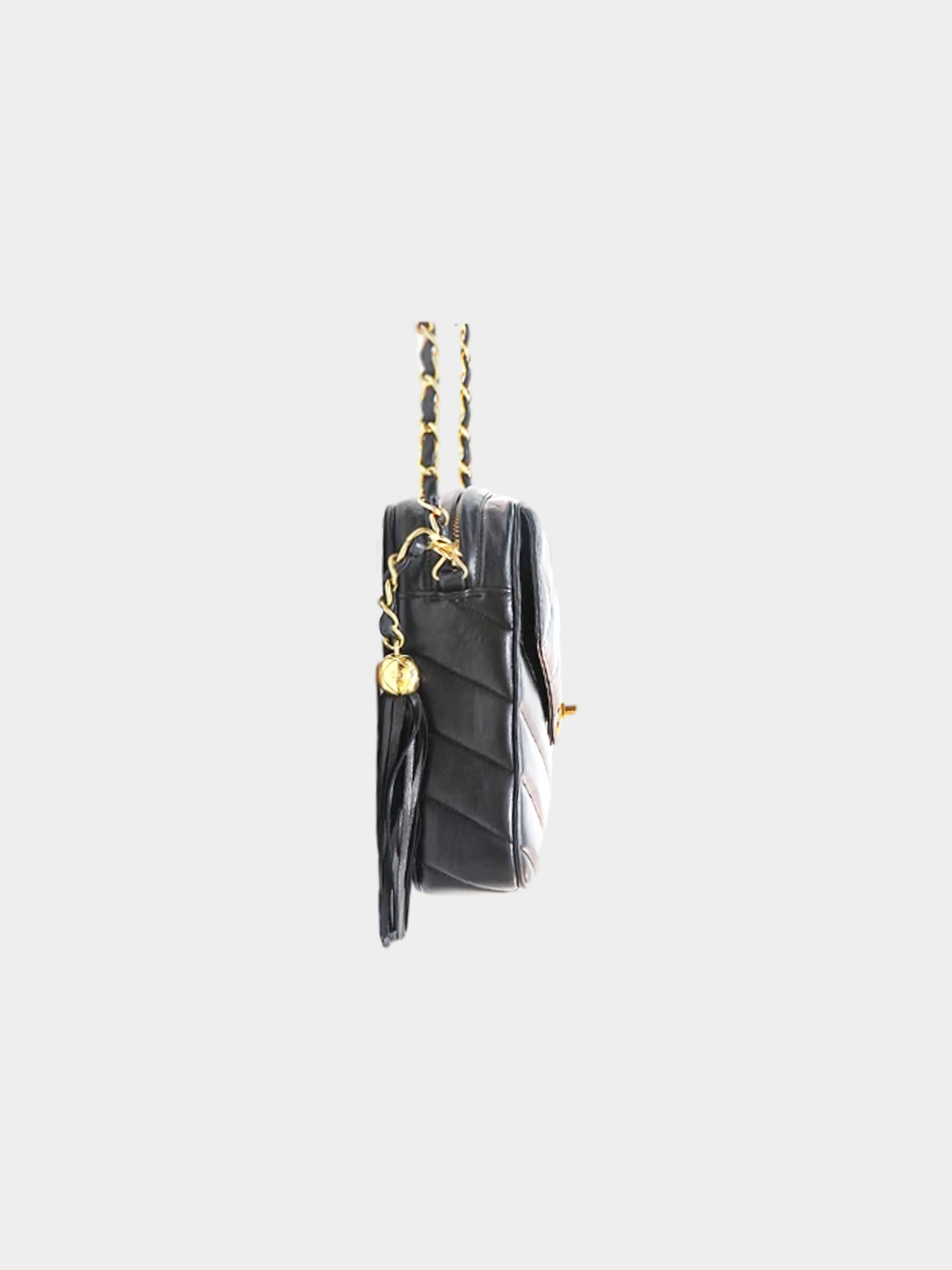 Chanel 1995 Mademoiselle Shoulder Bag - Image 3