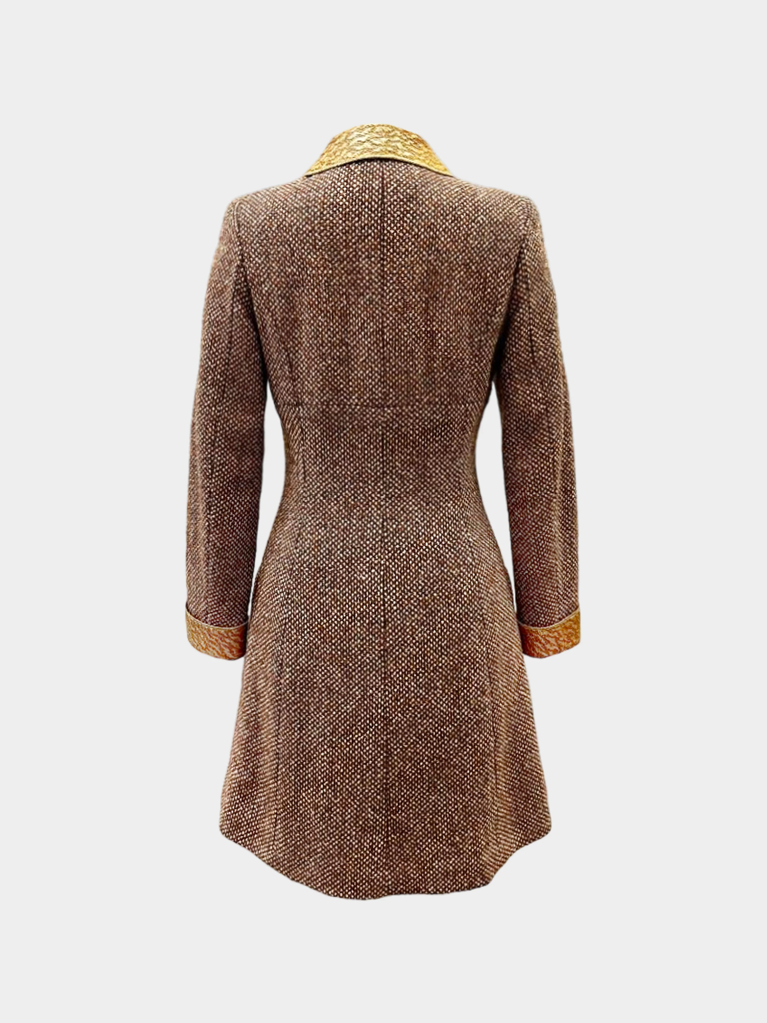 Chanel 1996 Brown Tweed Coat with Gold Brocade Trim - Image 2