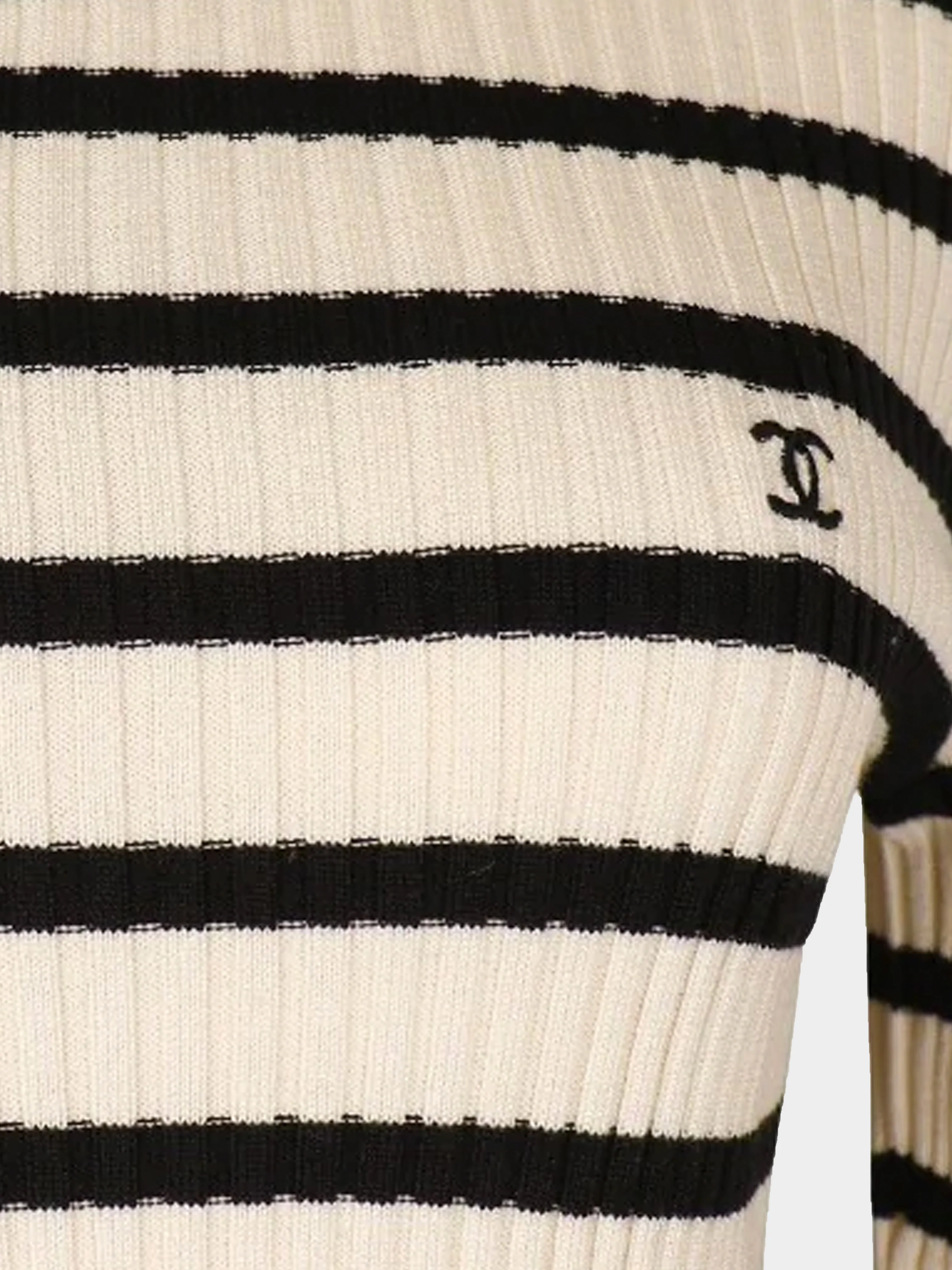 Chanel 1998 Beige and White Striped Ribbed Logo Sweater - Image 3