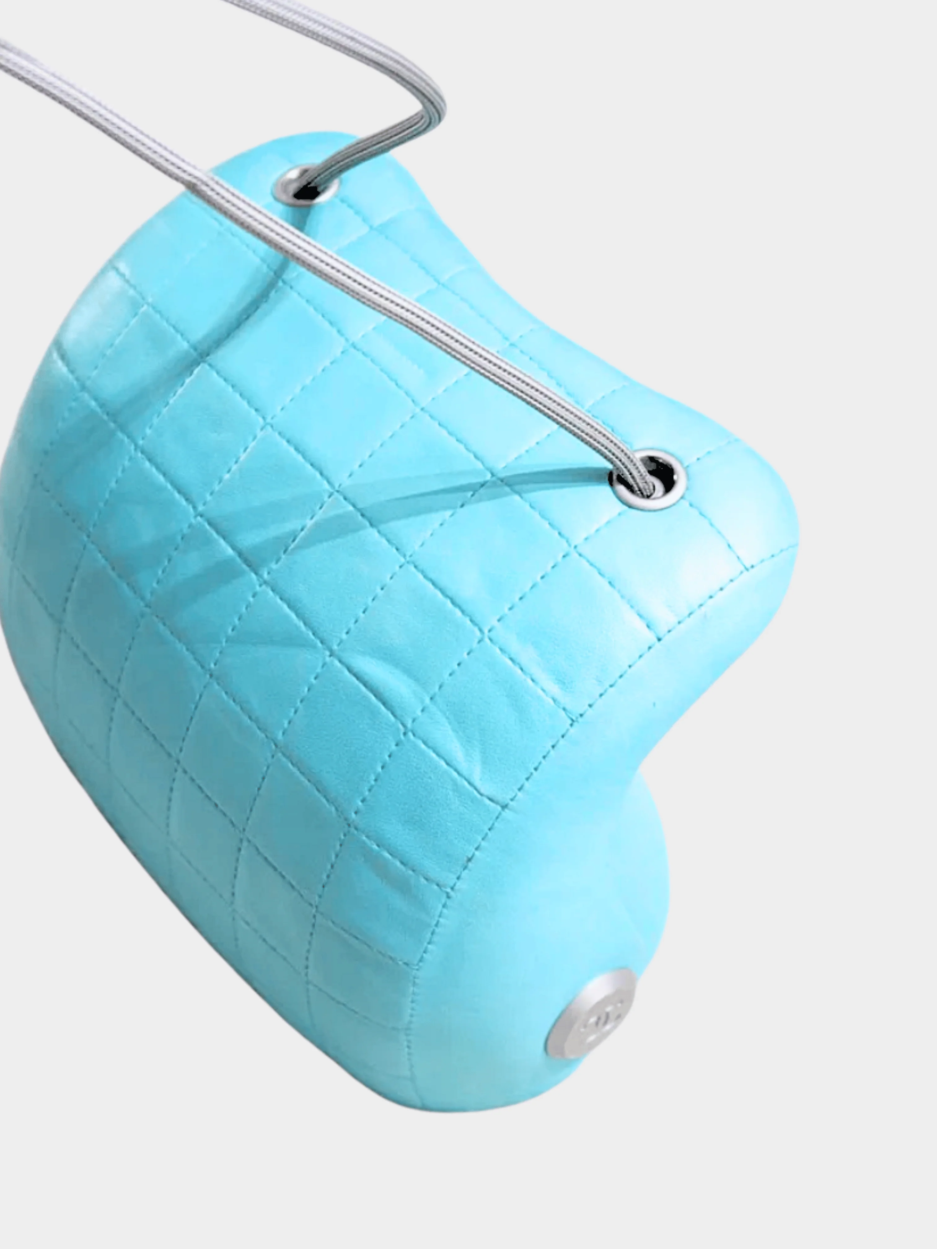 Chanel 1999 Rare Bum Aqua Blue Leather Shoulder Bag - Image 2