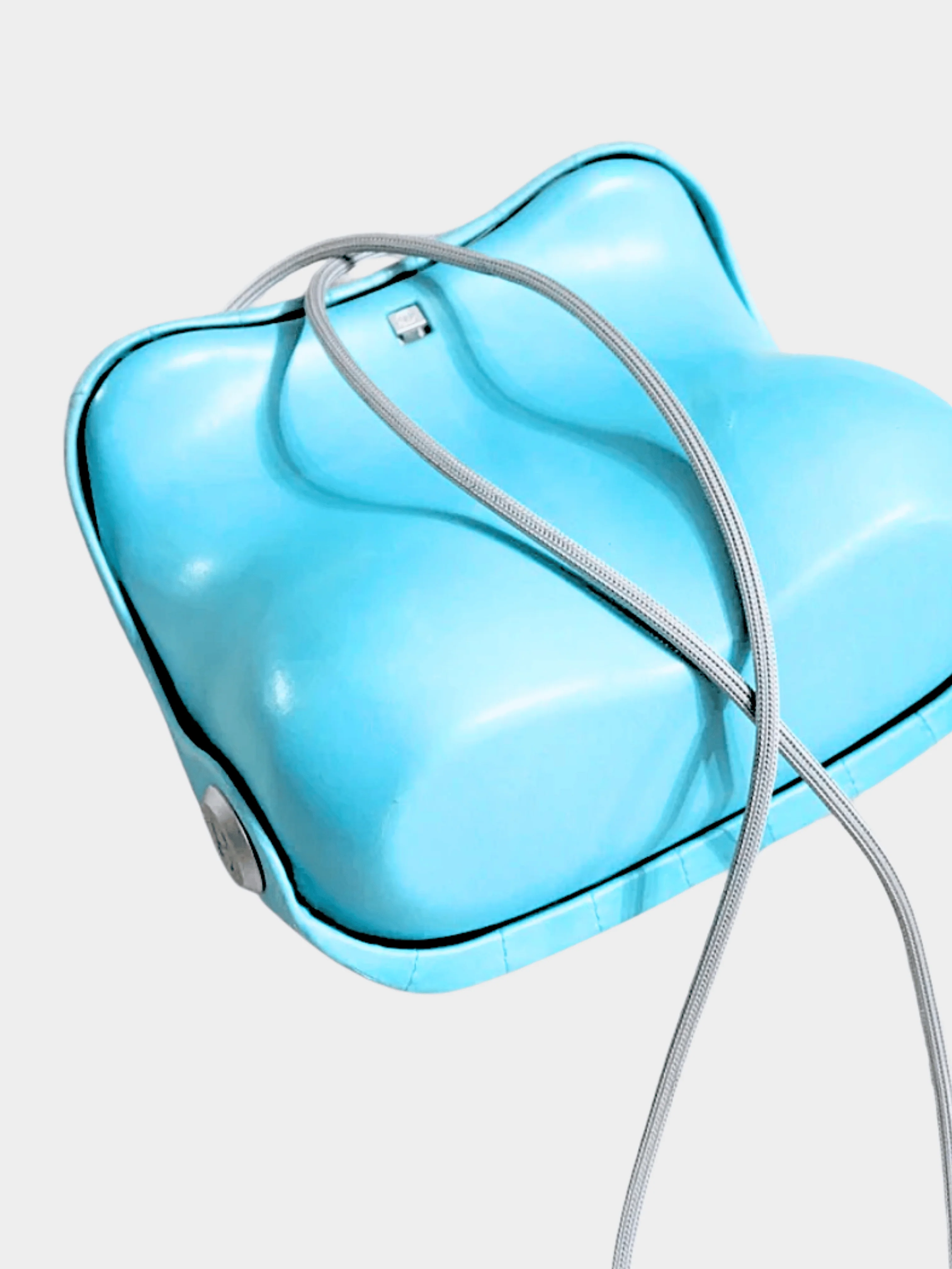 Chanel 1999 Rare Bum Aqua Blue Leather Shoulder Bag - Image 4