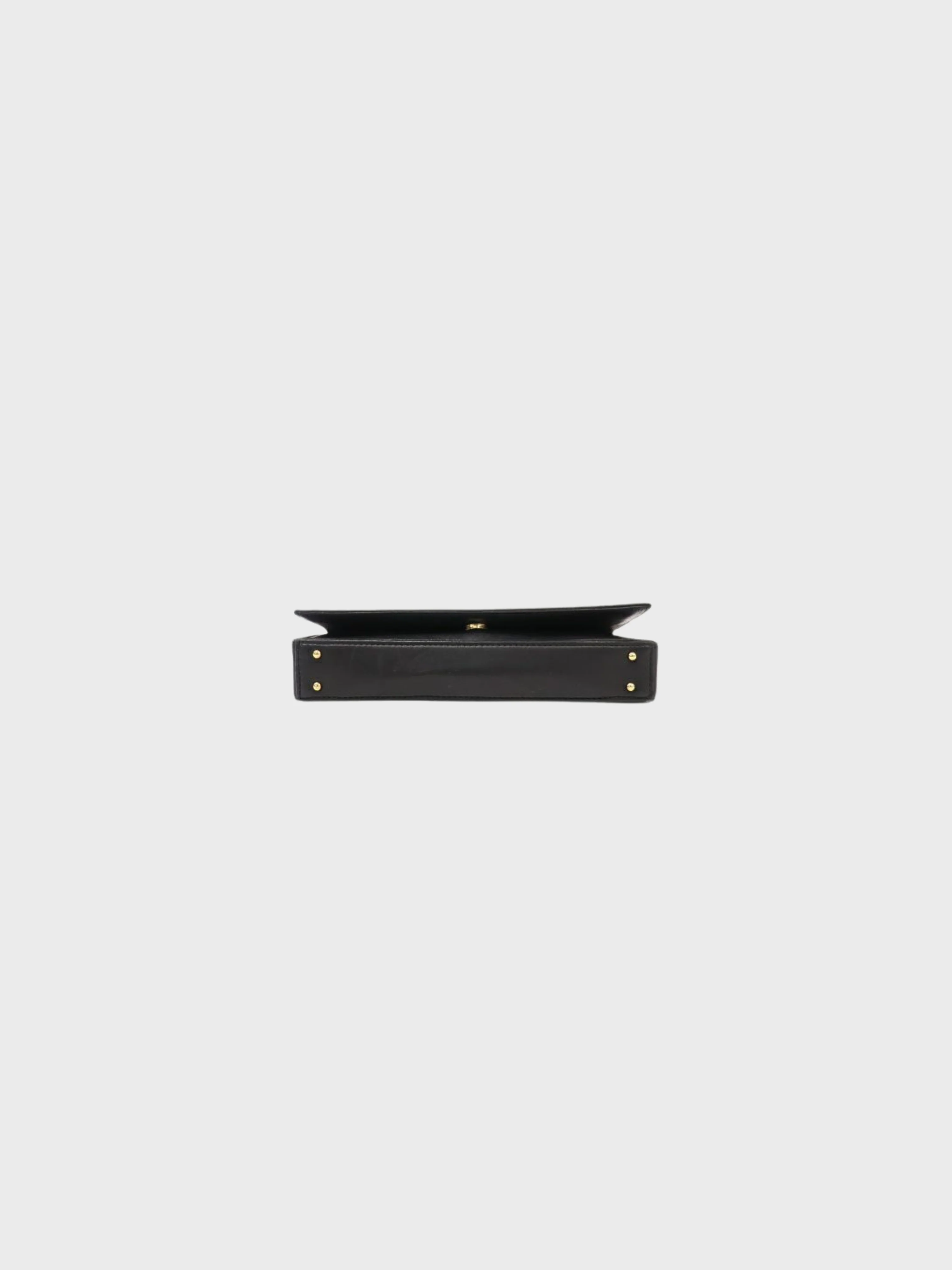 Chanel 2000 Black Leather Chocolate Bar One-Shoulder Bag - Image 4