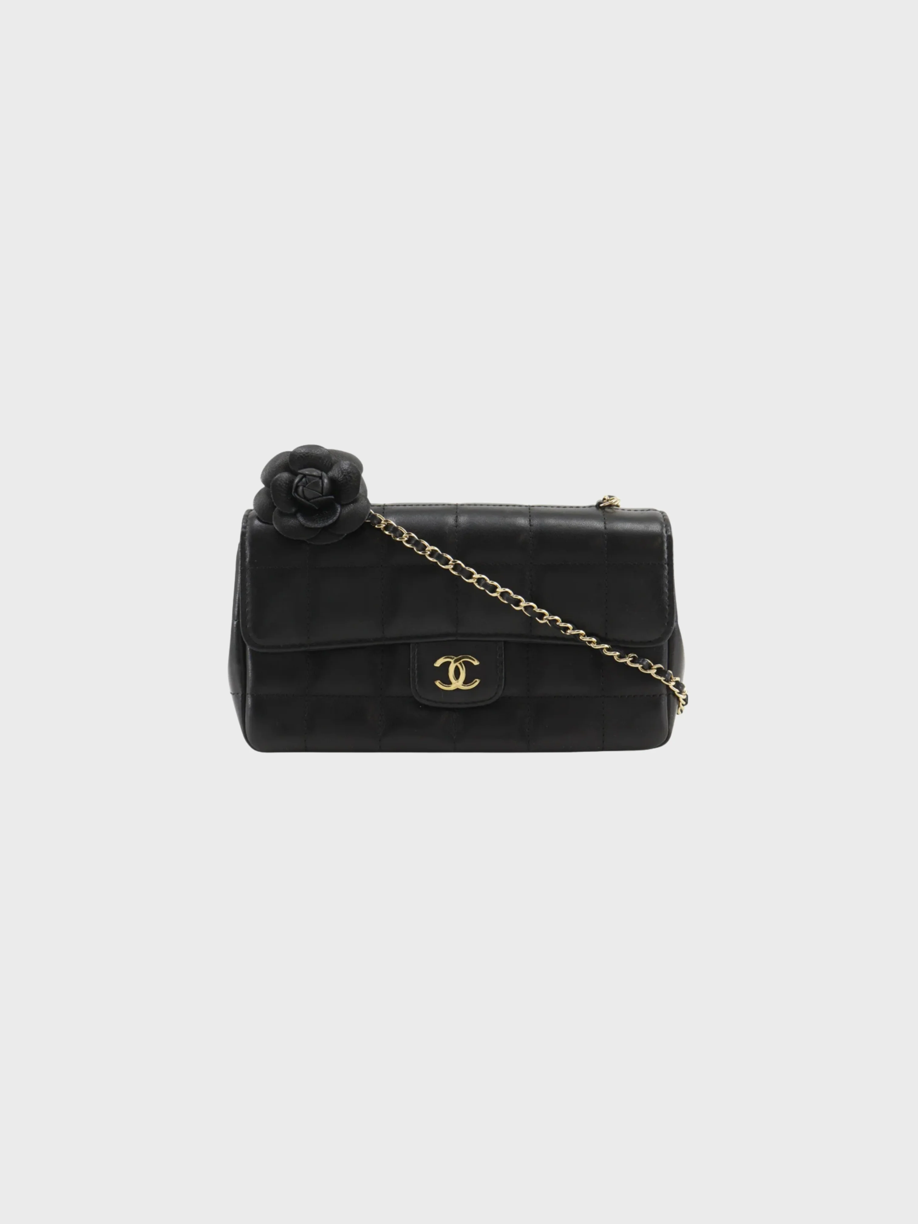 Chanel 2000s Black Calfskin Choco Bar Camellia Chain Shoulder Bag