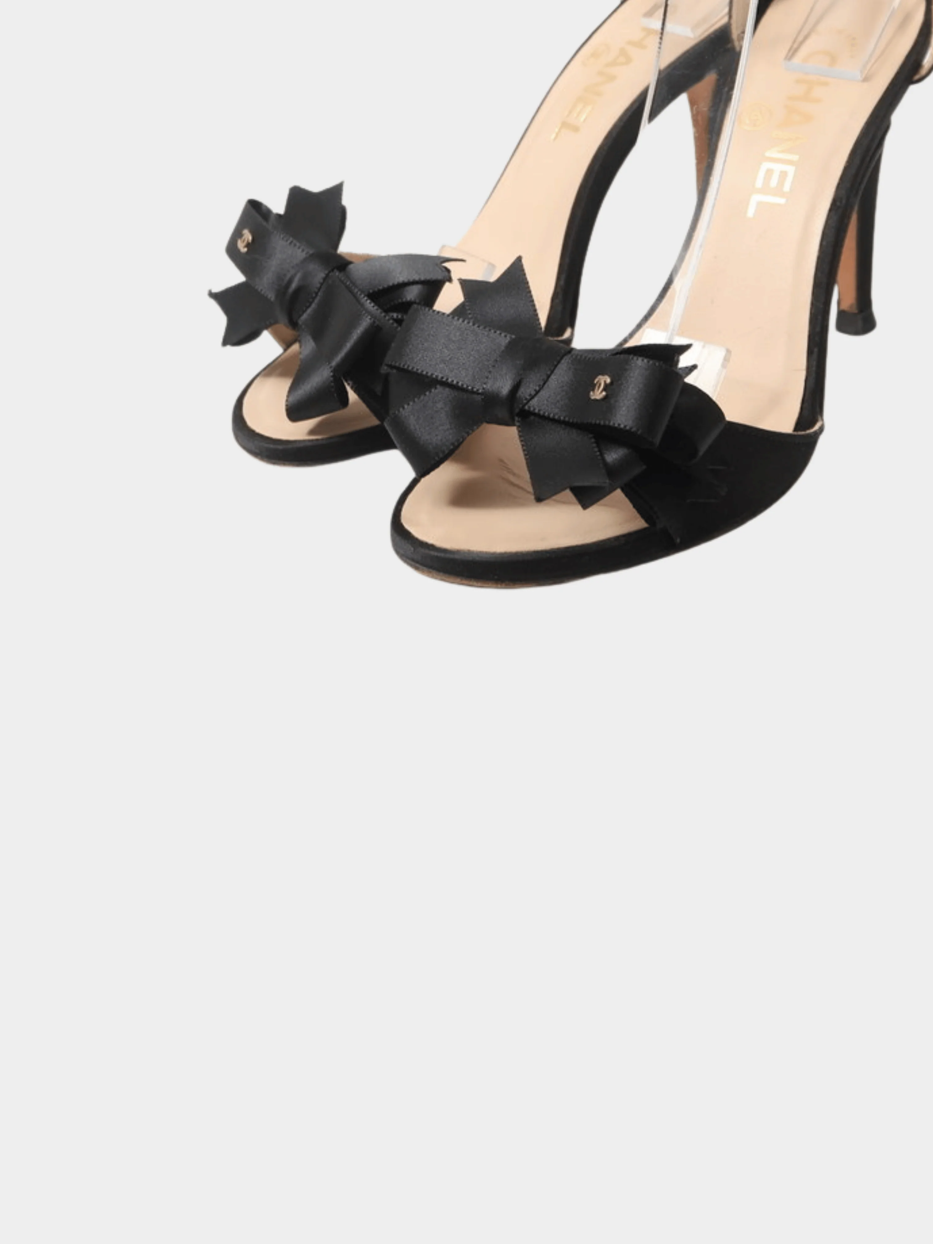 Chanel 2000s Black Leather Strappy Bow Sandals - Image 2