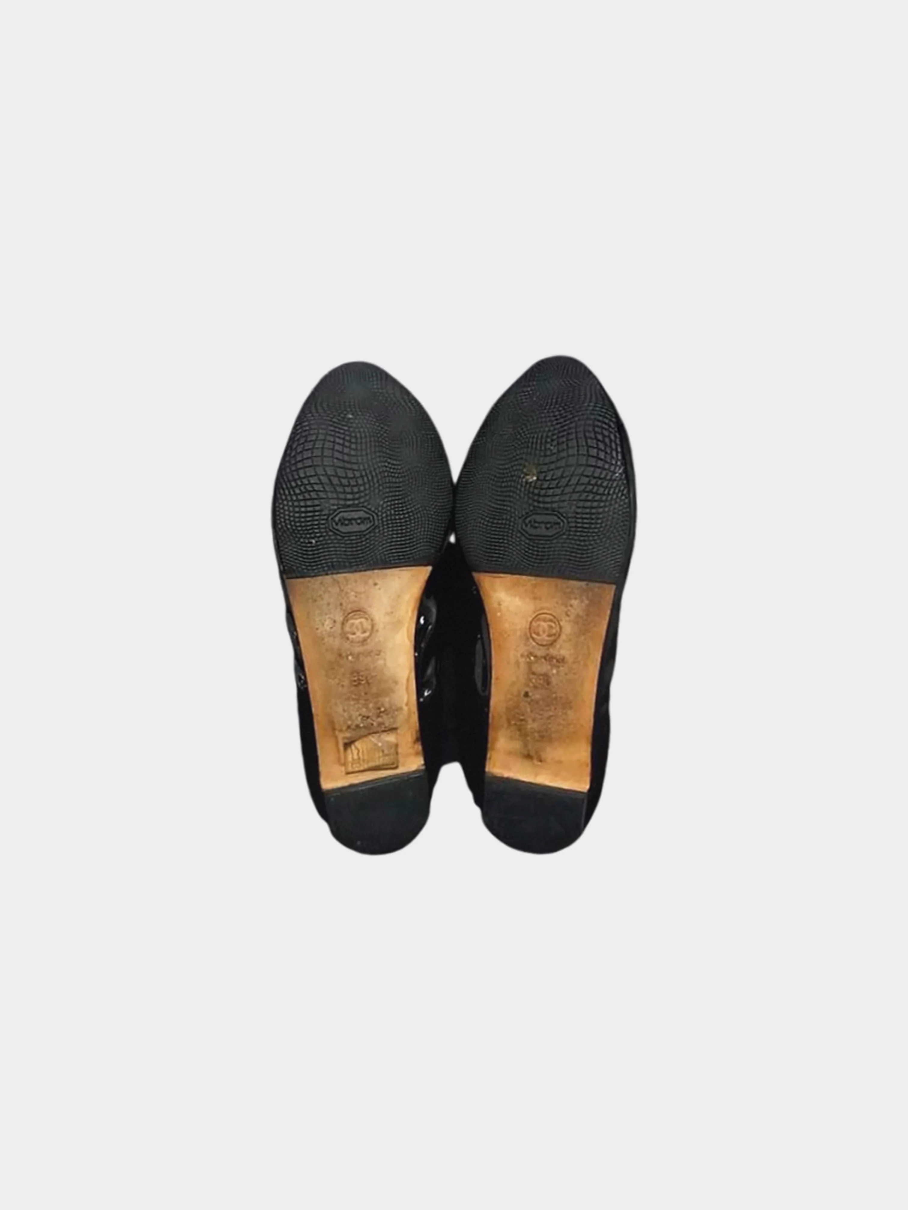 Chanel 2000s Black Patent Leather Camellia Ballet Flats - Image 3