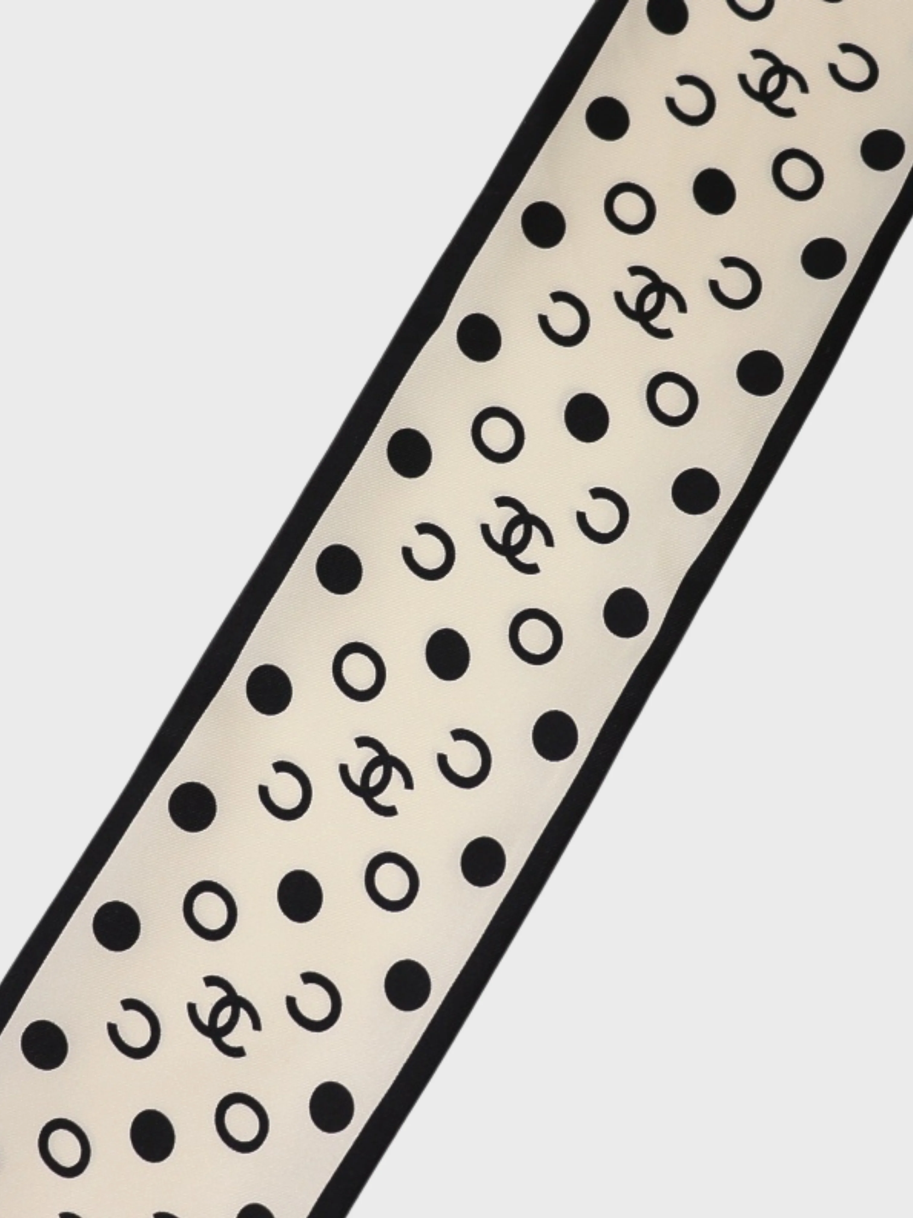 Chanel 2021 Black White Silk COCO Scrunchie Scarf Set - Image 2