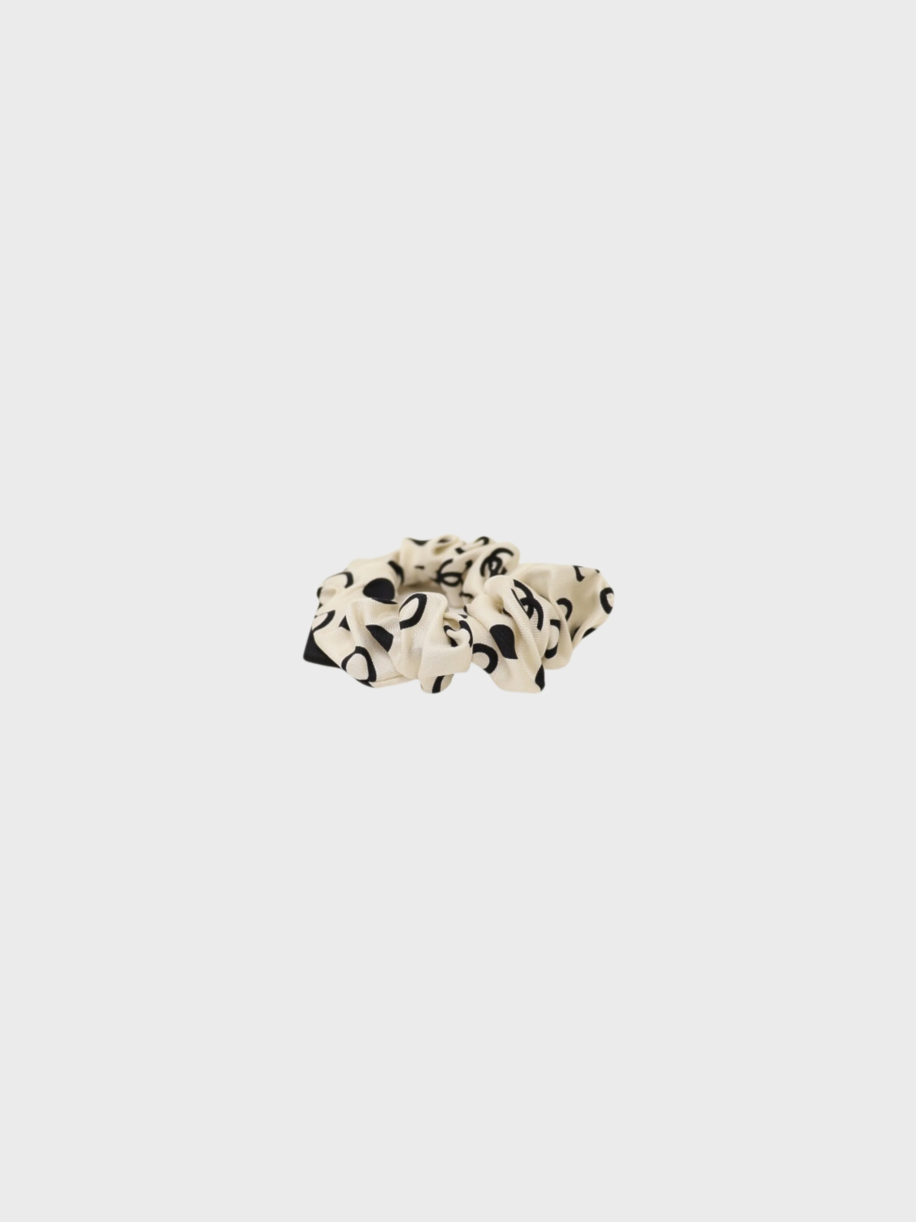 Chanel 2021 Black White Silk COCO Scrunchie Scarf Set - Image 5