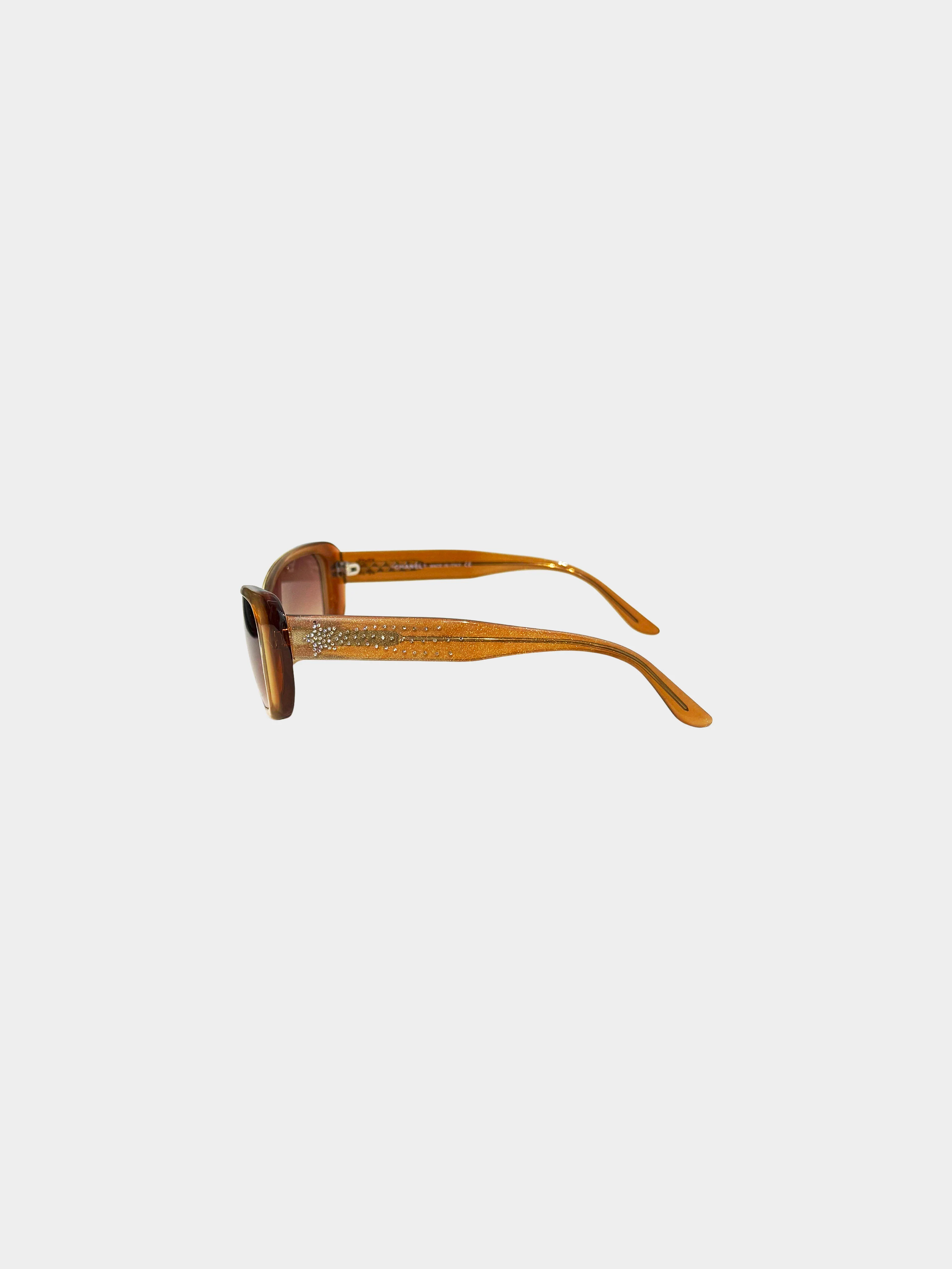 Chanel 2000s Brown CC Rectangular Sunglasses - Image 3