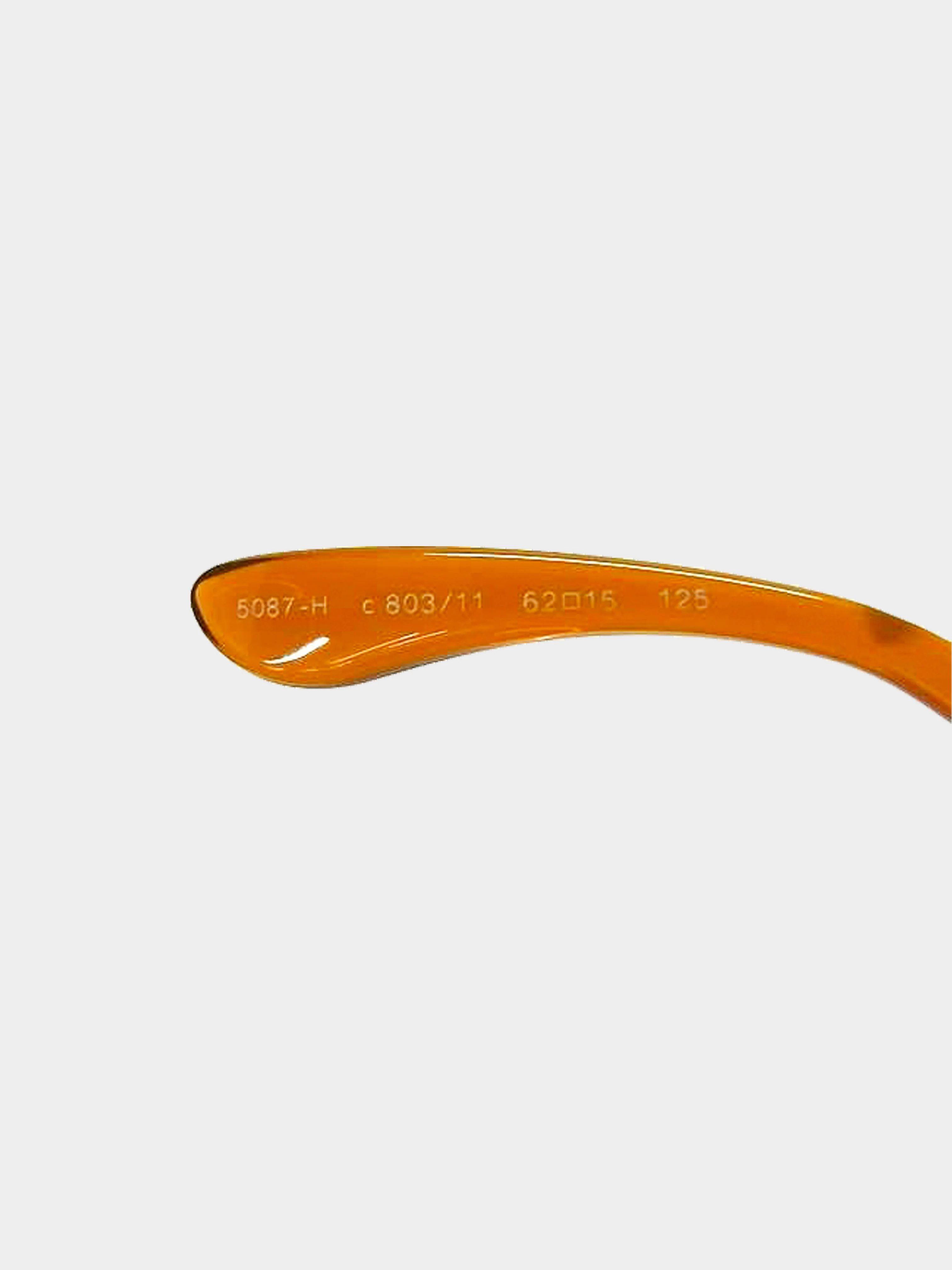 Chanel 2000s Brown Wraparound CC Logo Sunglasses - Image 4