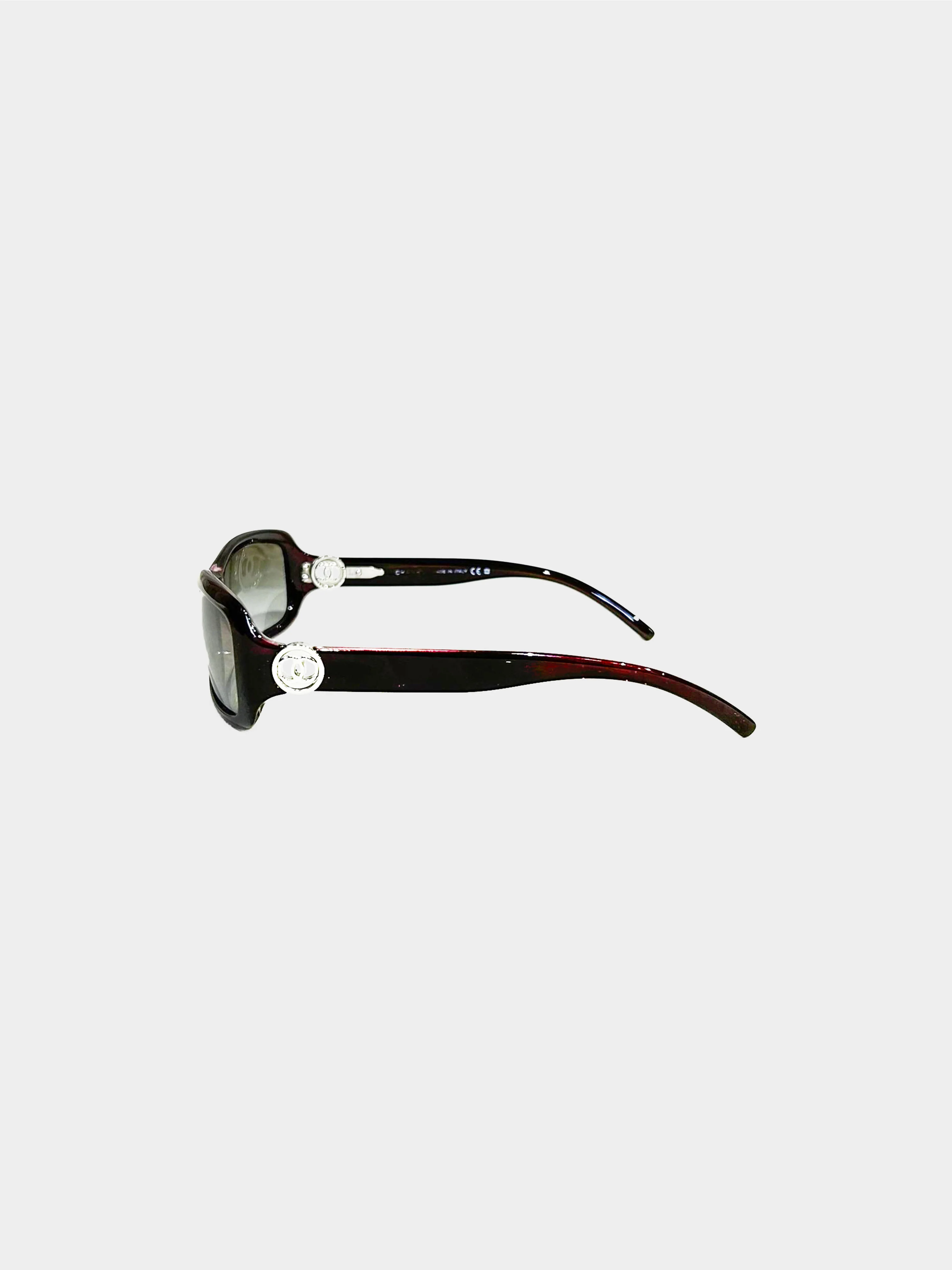 Chanel 2000s Burgundy CC Narrow Sunglasses - Image 2