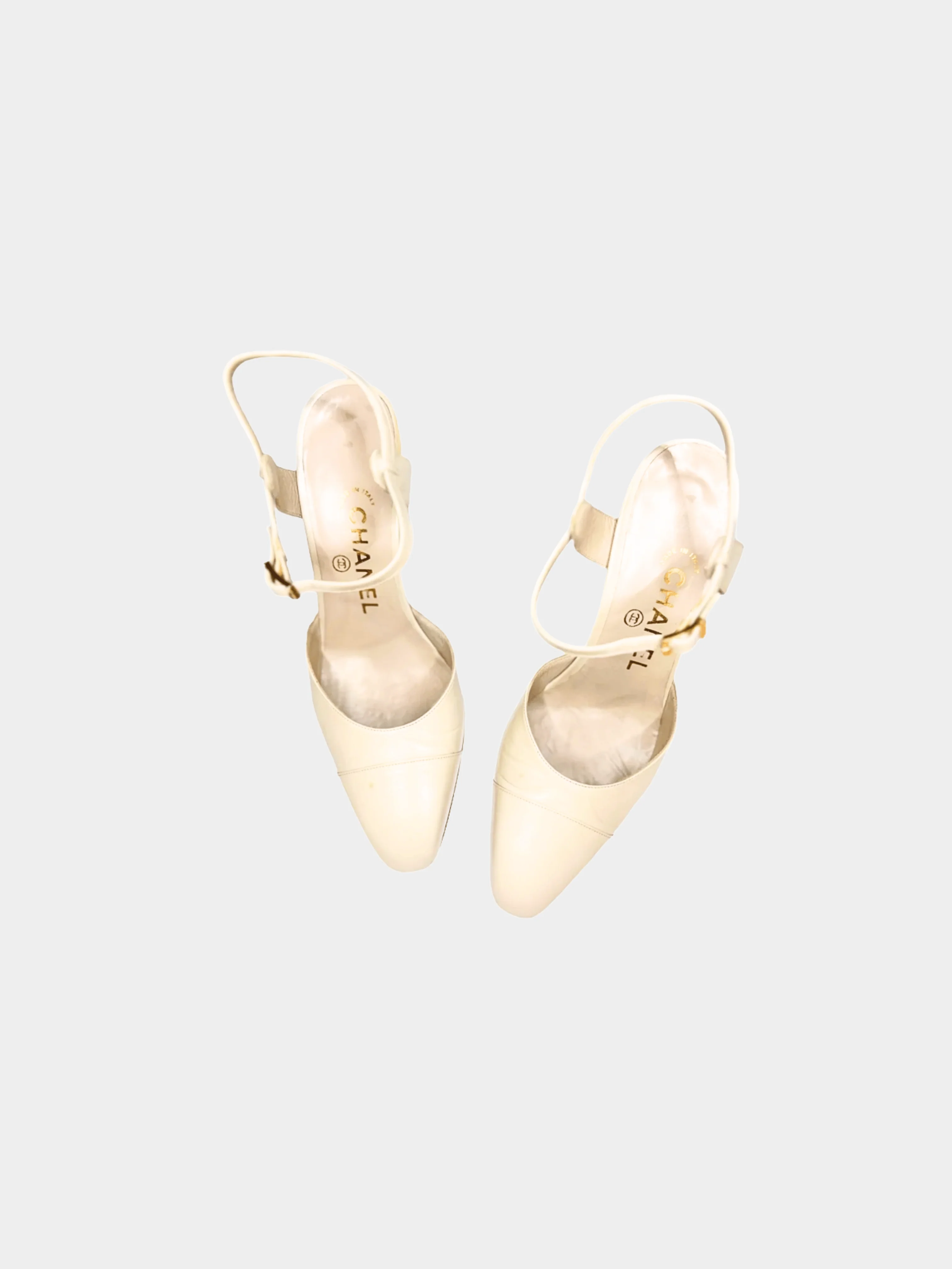 Chanel 2000s Classic Beige Pumps - Image 2