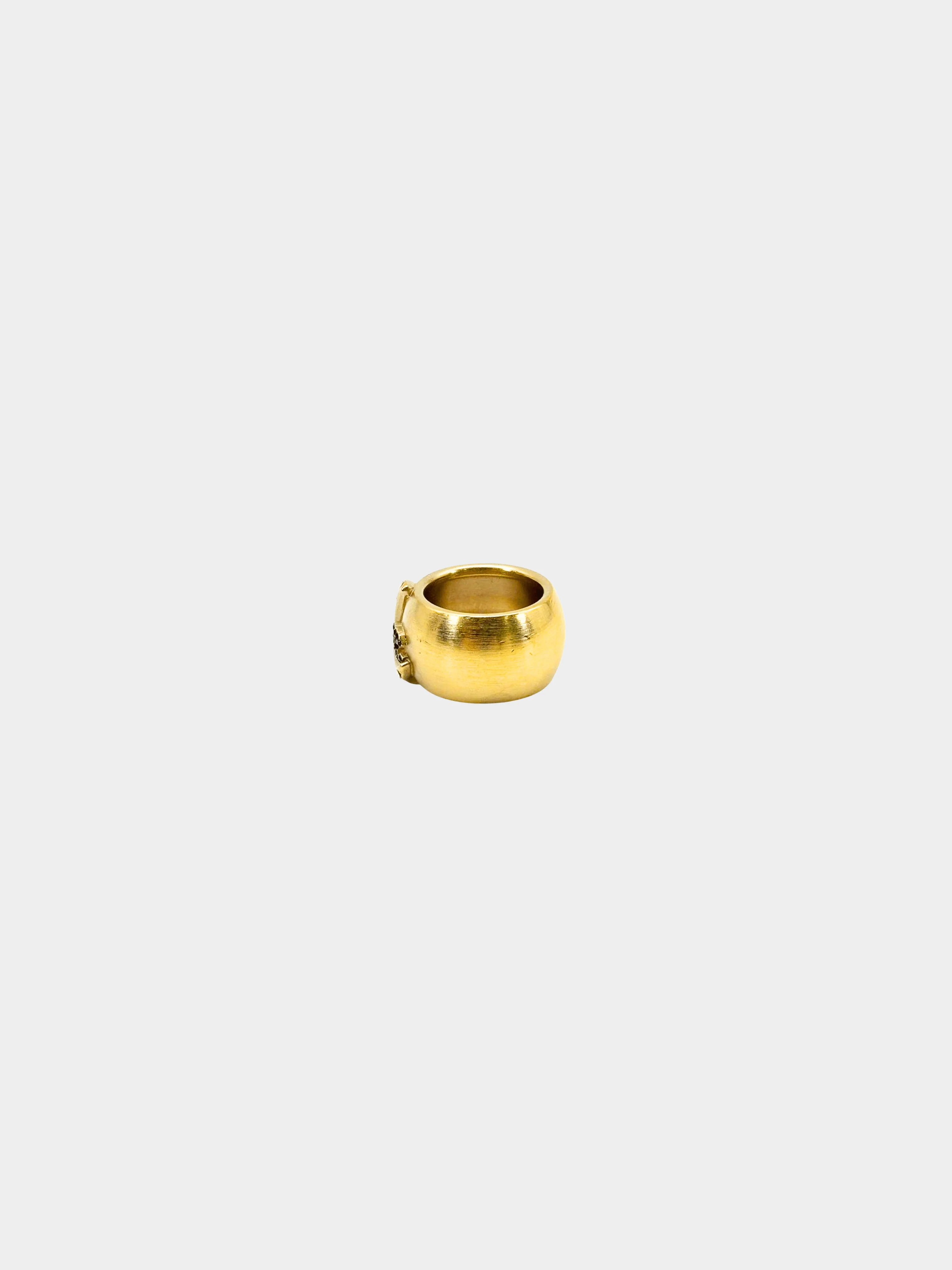 Chanel 2000s Coco Mark Heart Gold Metal Black Rhinestone Crescent Ring - Image 2