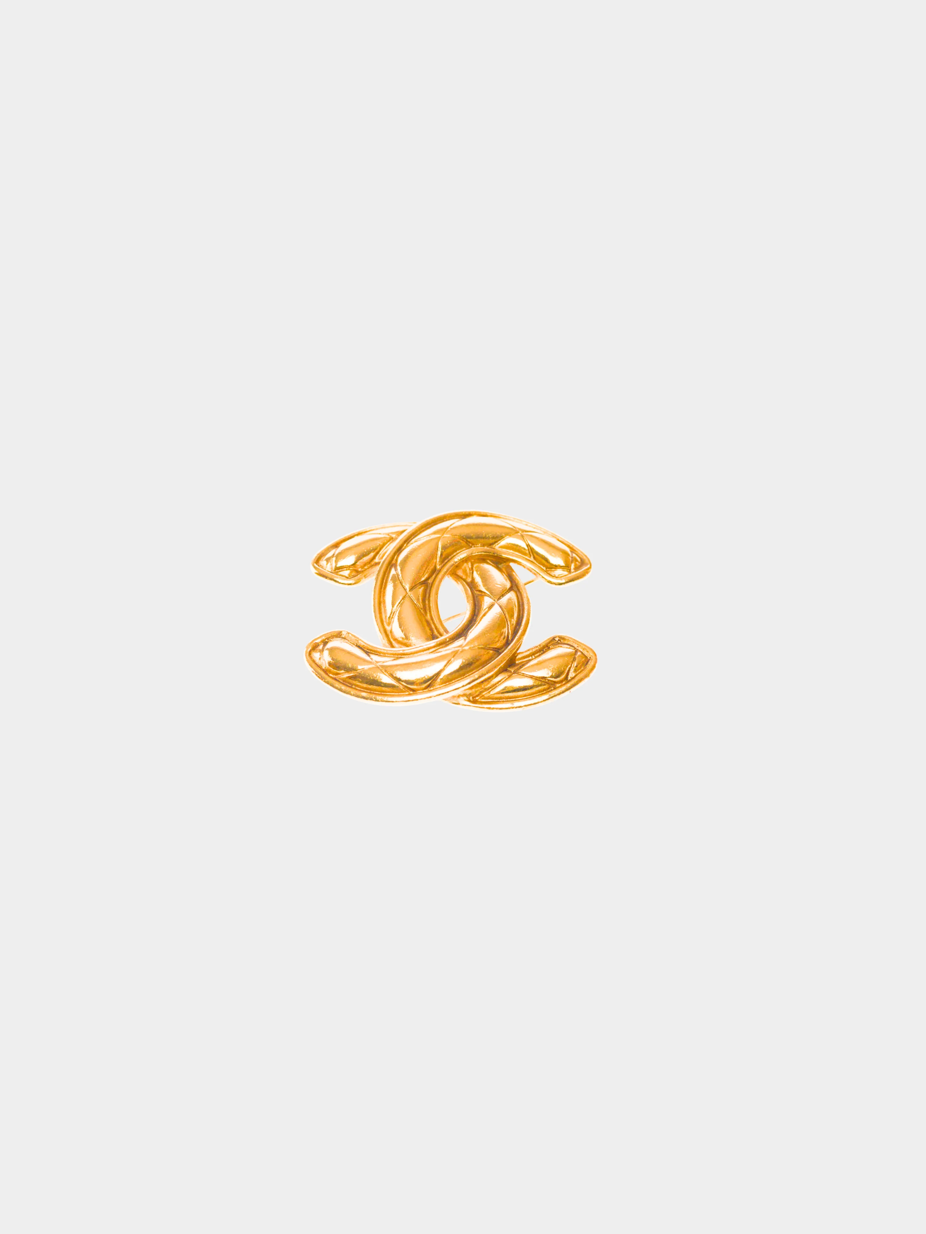 Chanel 2000s Gold-toned CC Quilt Brooch