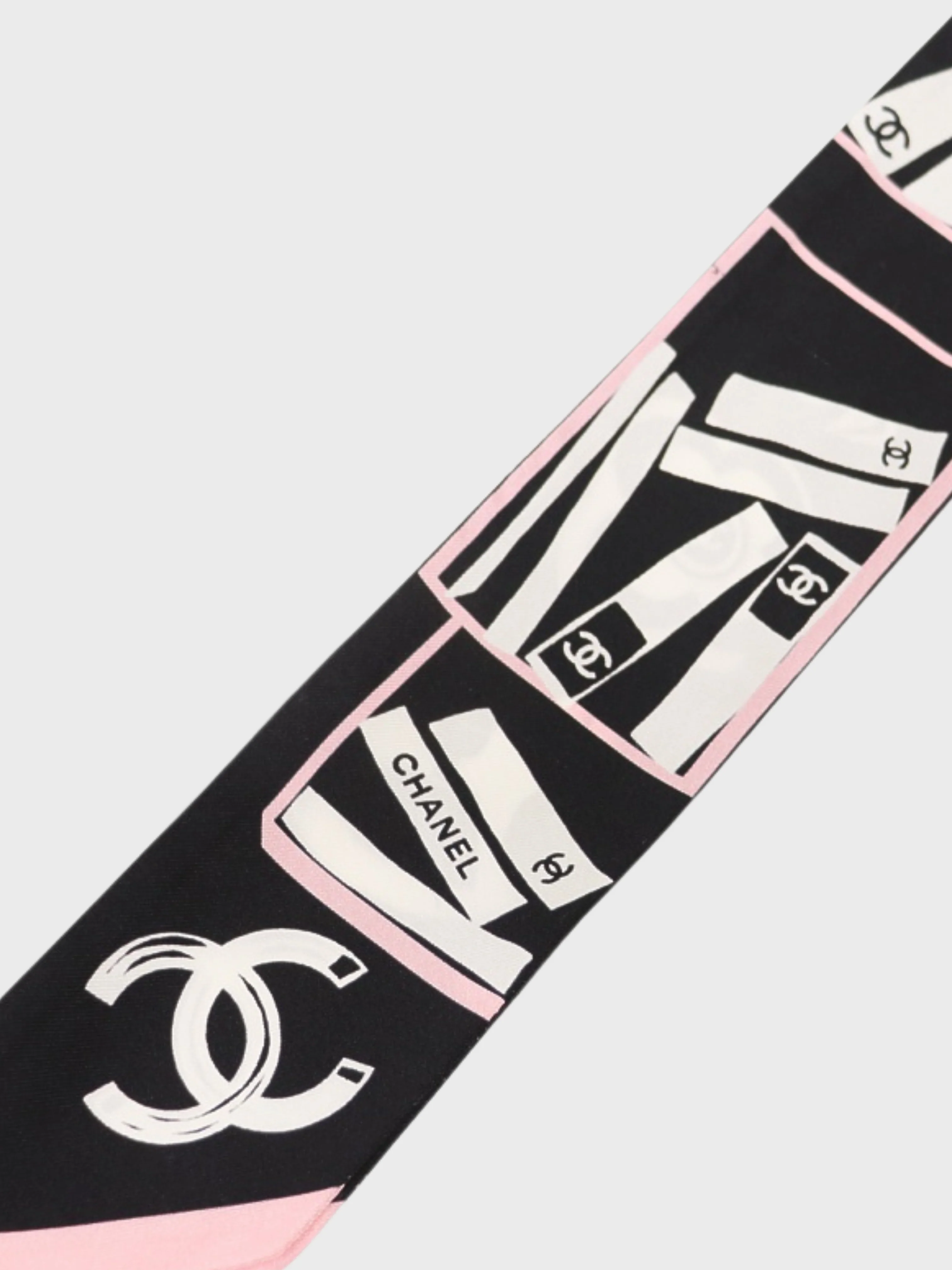 Chanel 2000s Multicolor Silk Icon Scarf - Image 2
