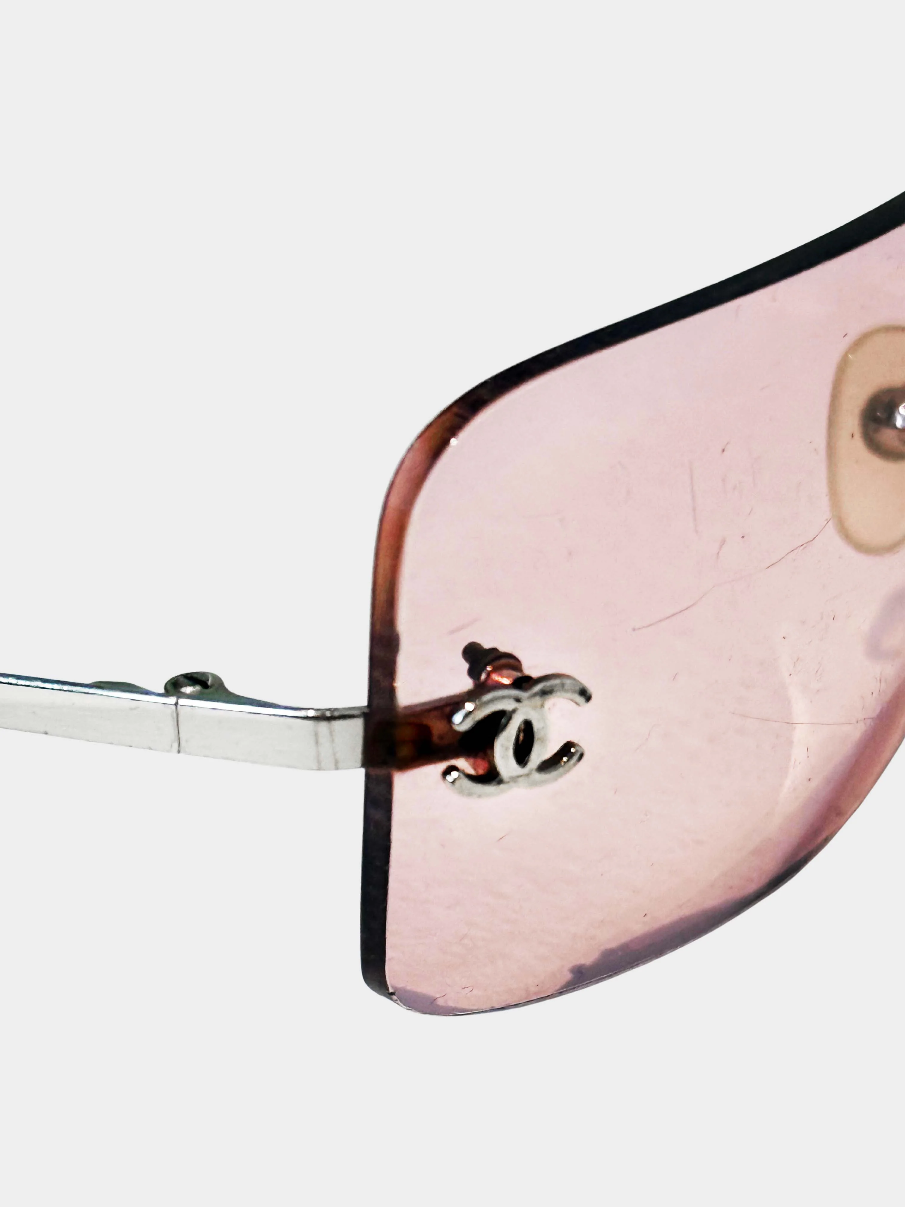 Chanel 2000s Pink Rectangular Rimless CC 4017 Sunglasses - Image 5