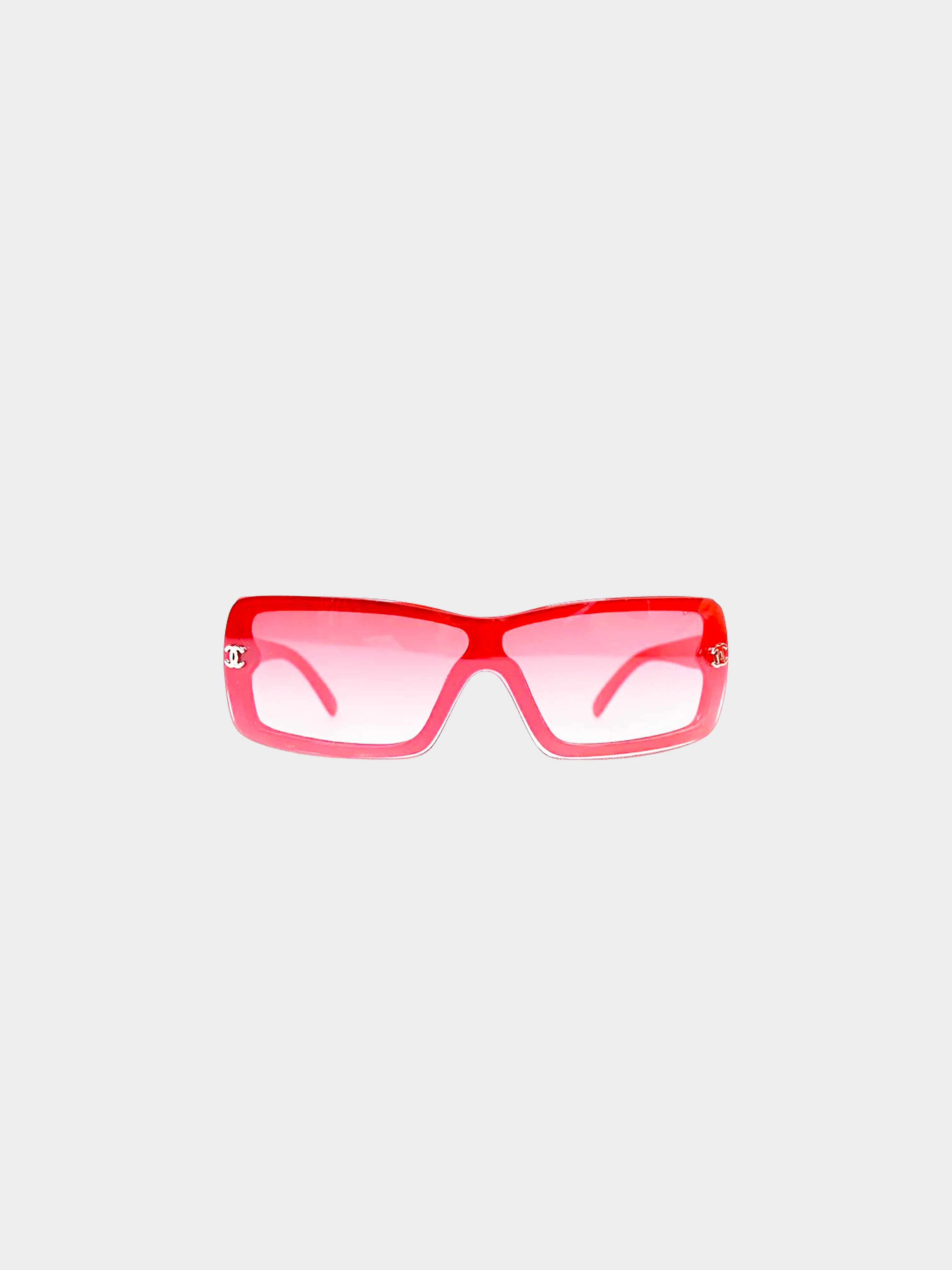 Chanel 2000s Red CC Rectangular Sunglasses - Image 2