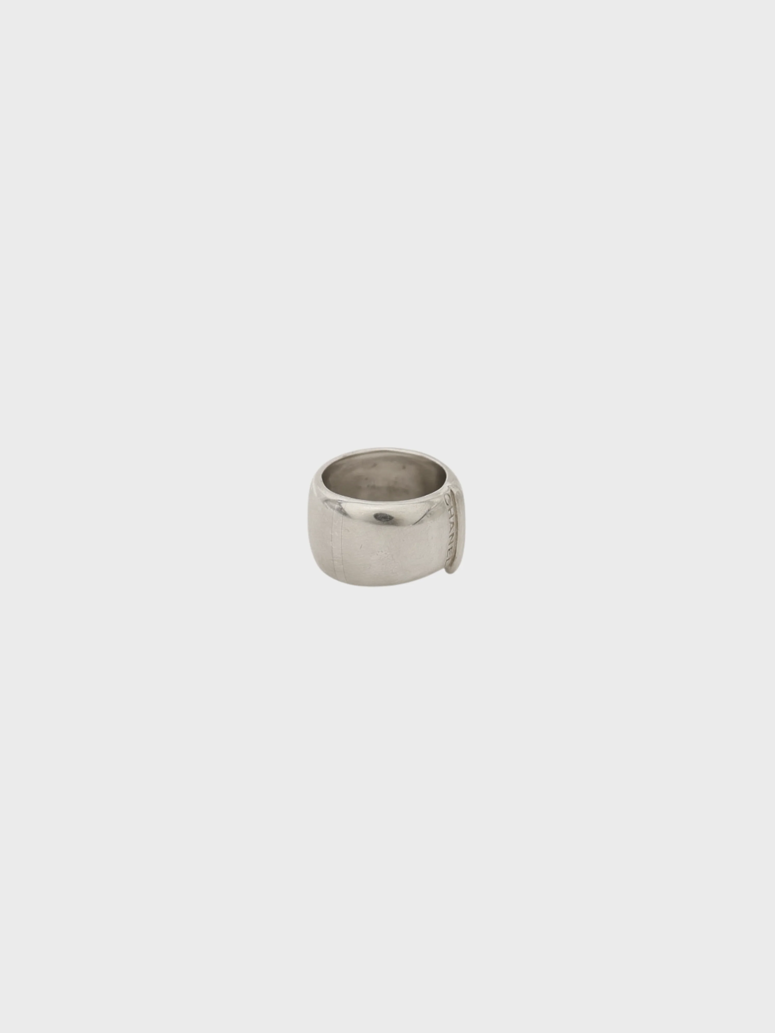 Chanel 2000s Silver 925 Logo Band Ring - Image 3