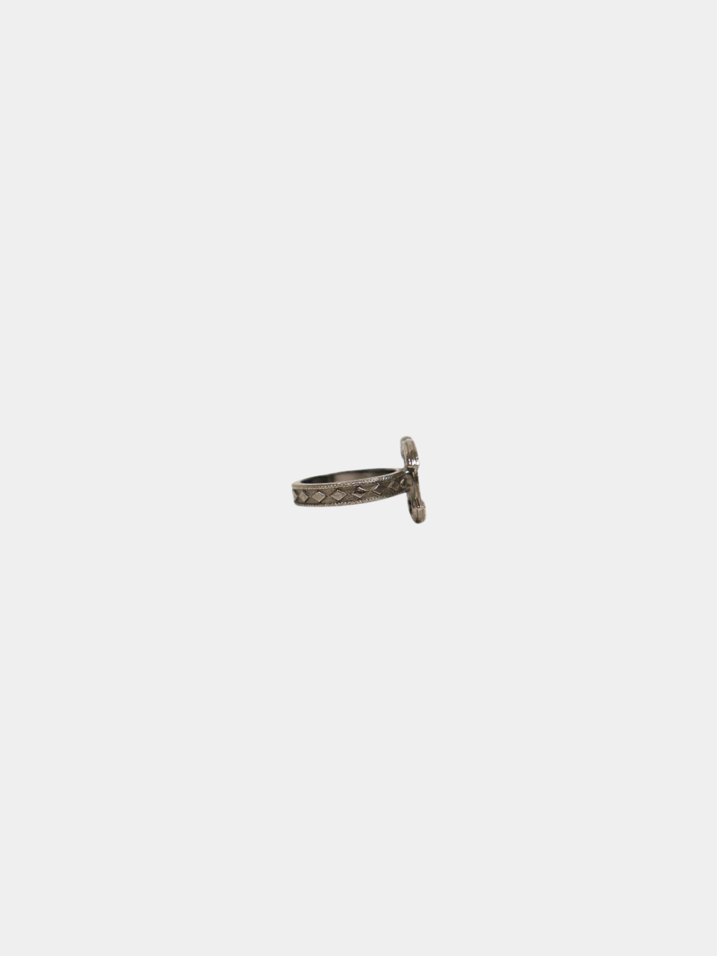 Chanel 2000s Silver COCO Ring - Image 3
