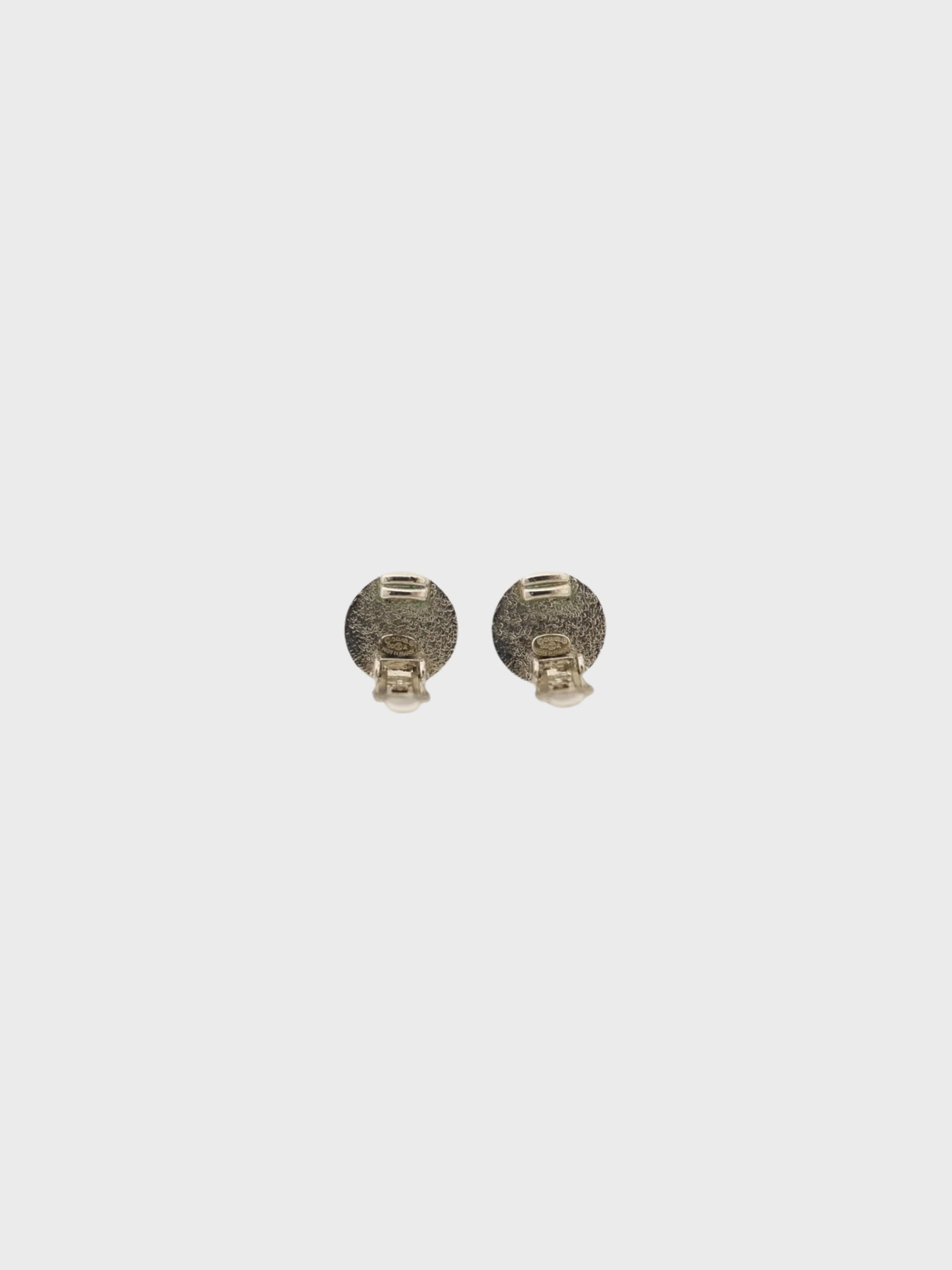 Chanel 2000s Silver Red COCO Logo Round Earrings - Image 2