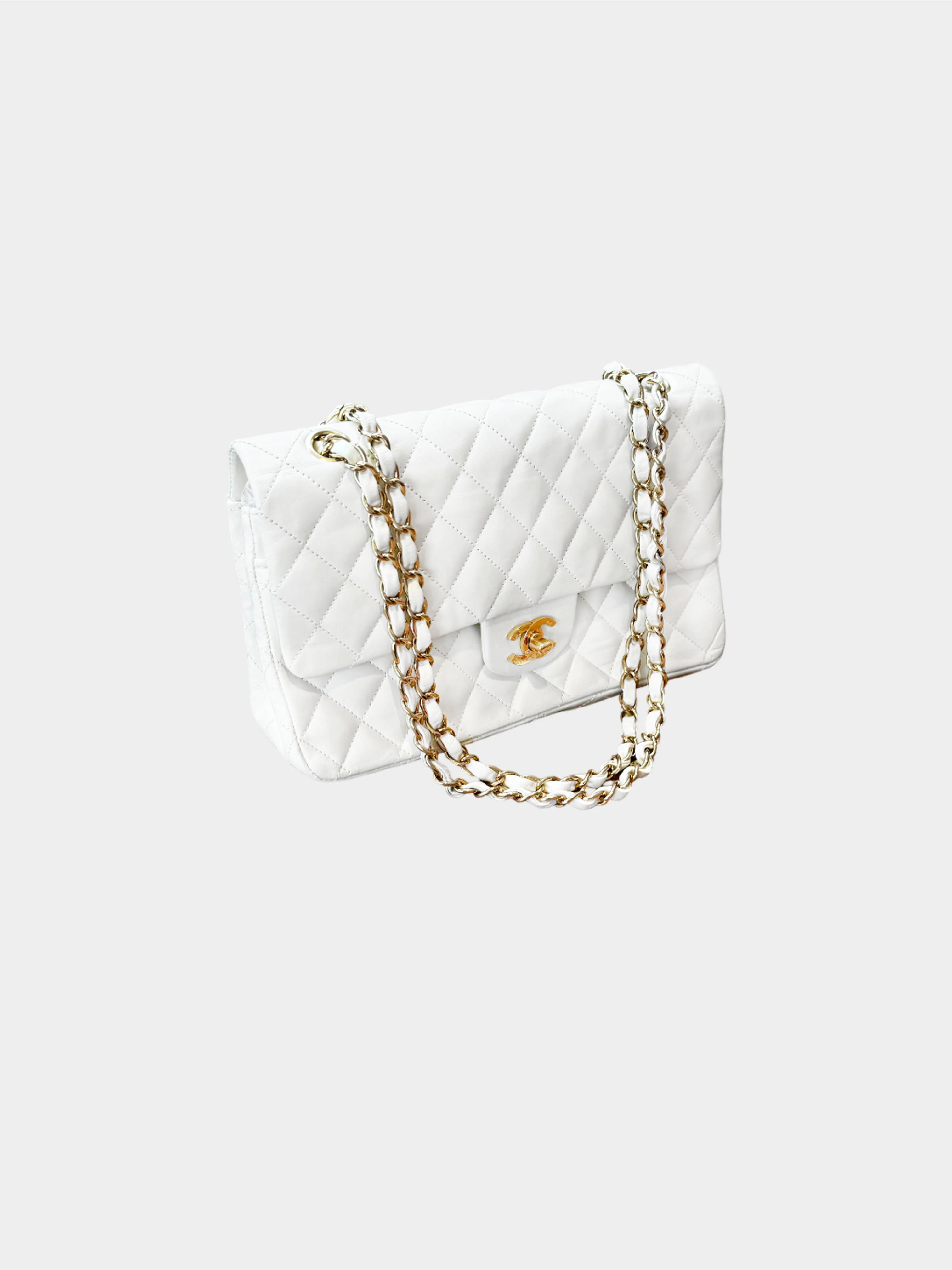Chanel 2000s White Lambskin Leather Flap Bag - Image 2