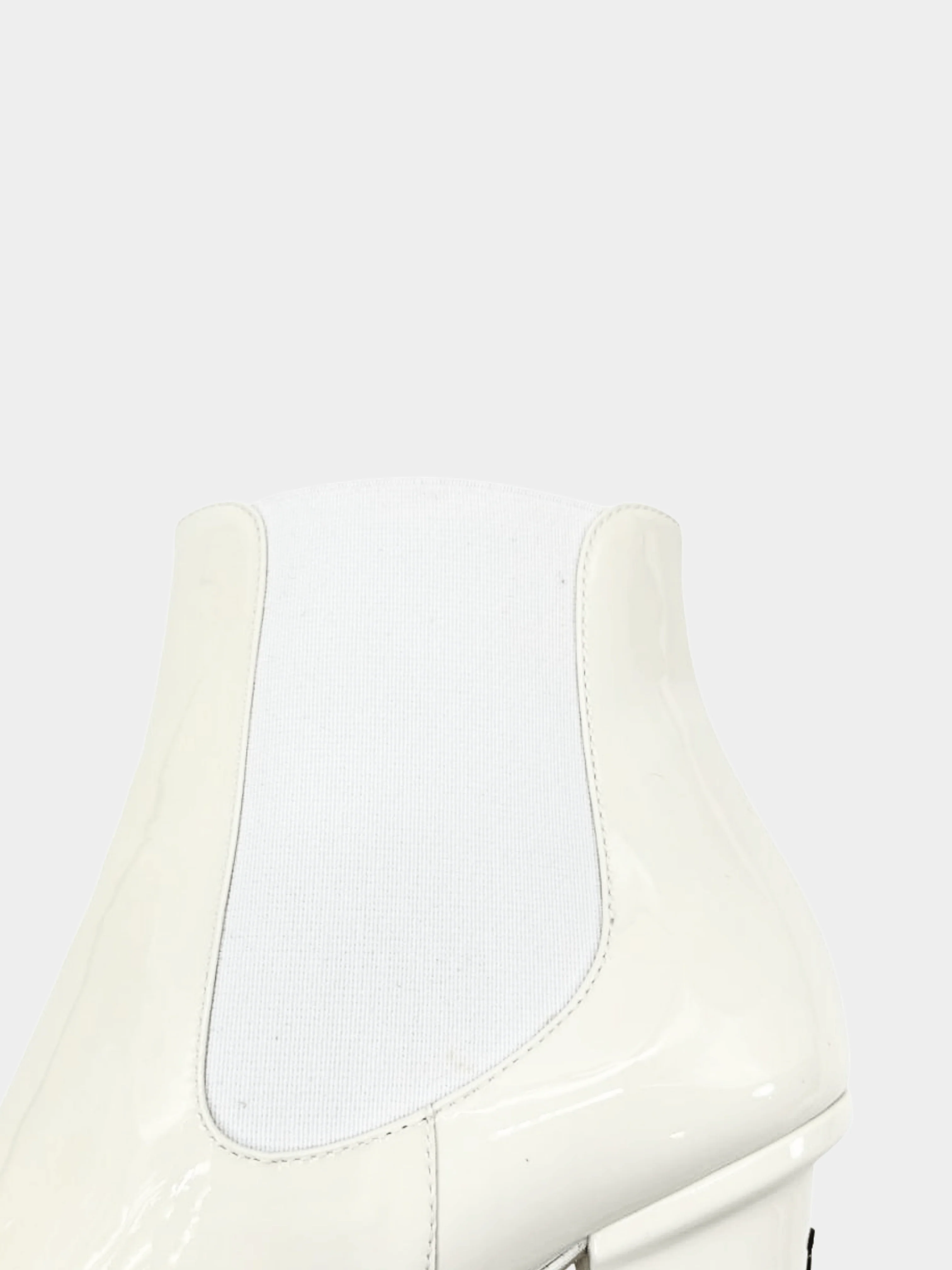 Chanel 2000s White Patent Leather Boots - Image 6
