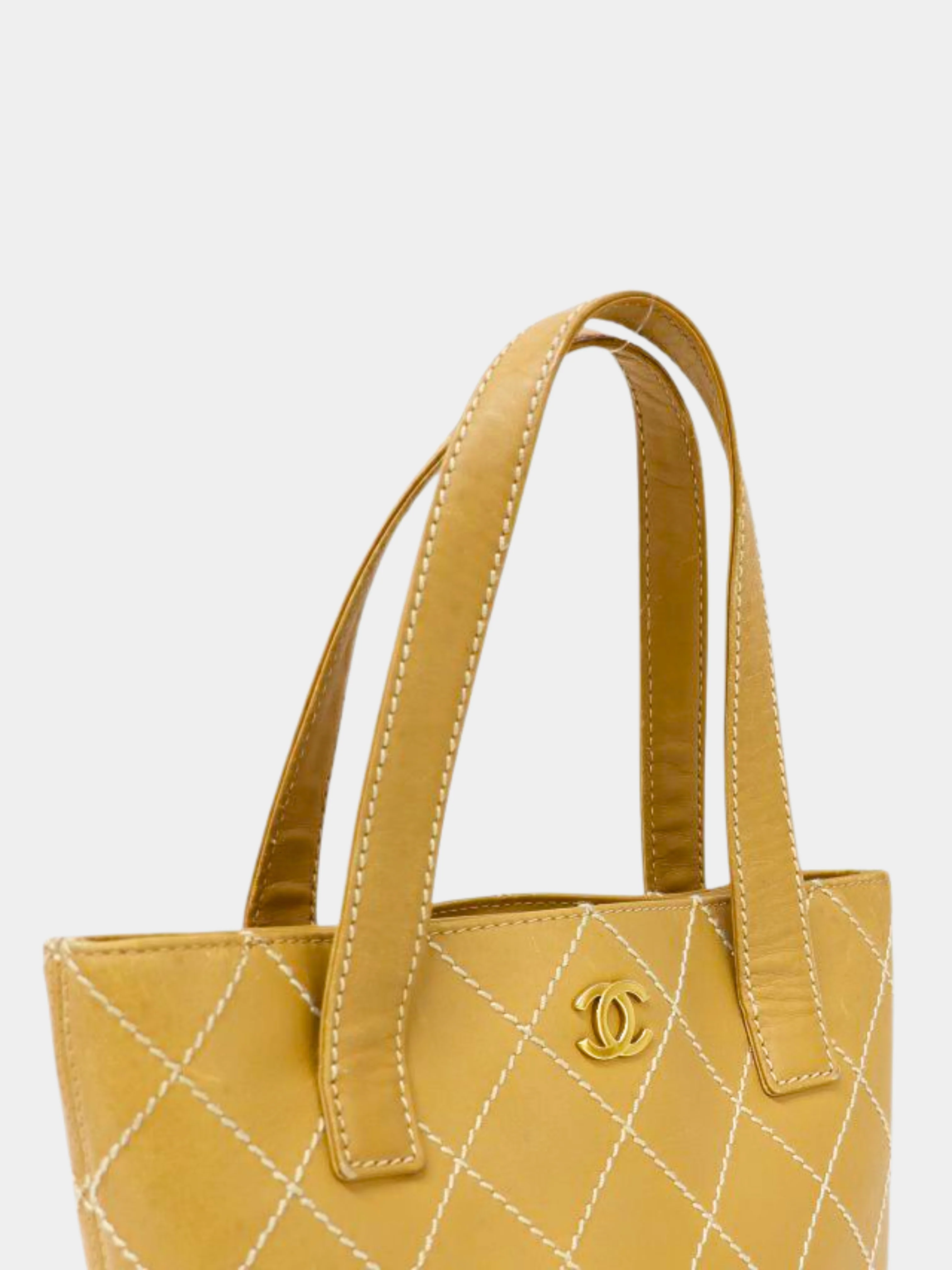 Chanel 2001 Beige Wild Stitch Tote Handbag - Image 3