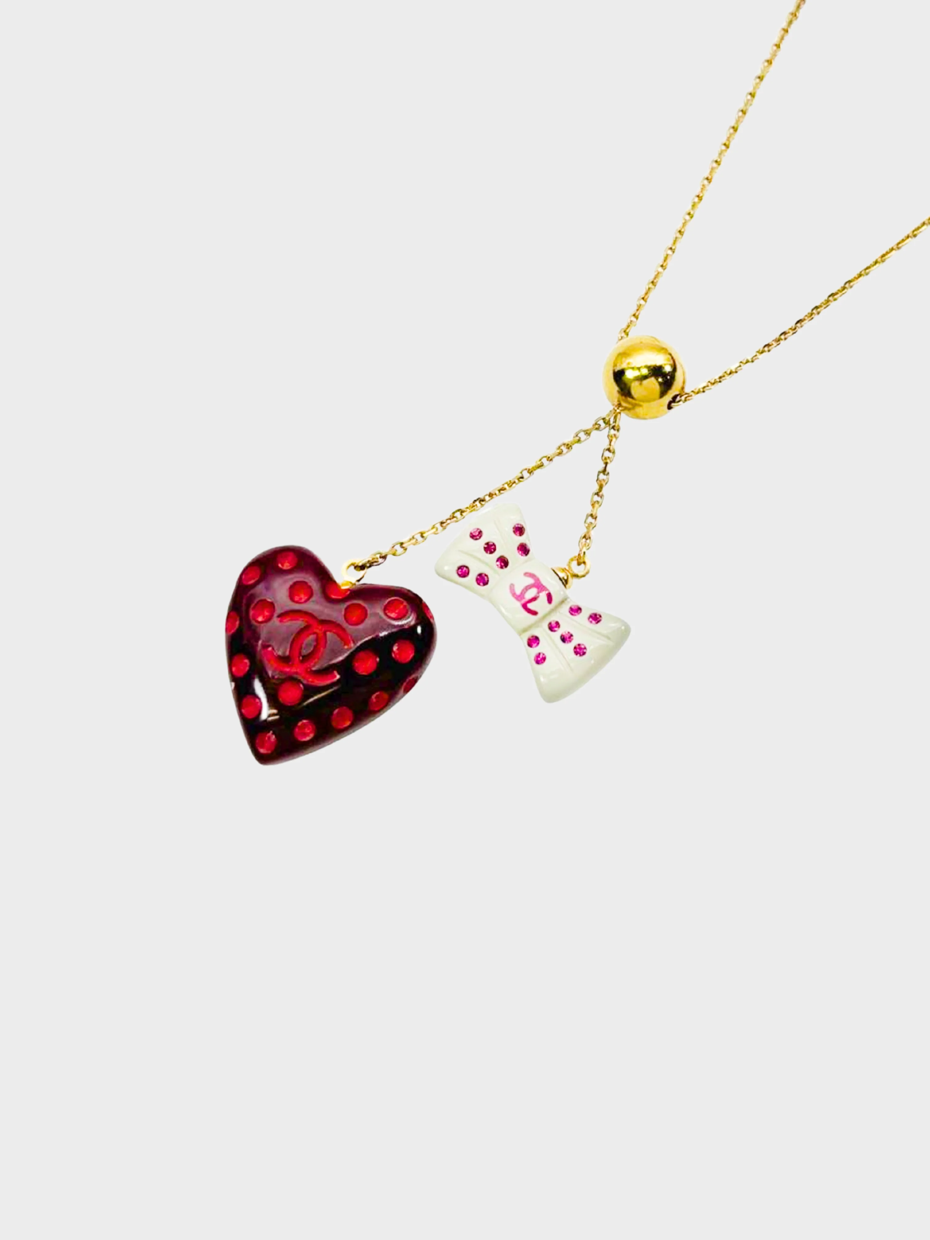Chanel 2002 Spring Heart Ribbon CC Necklace - Image 2