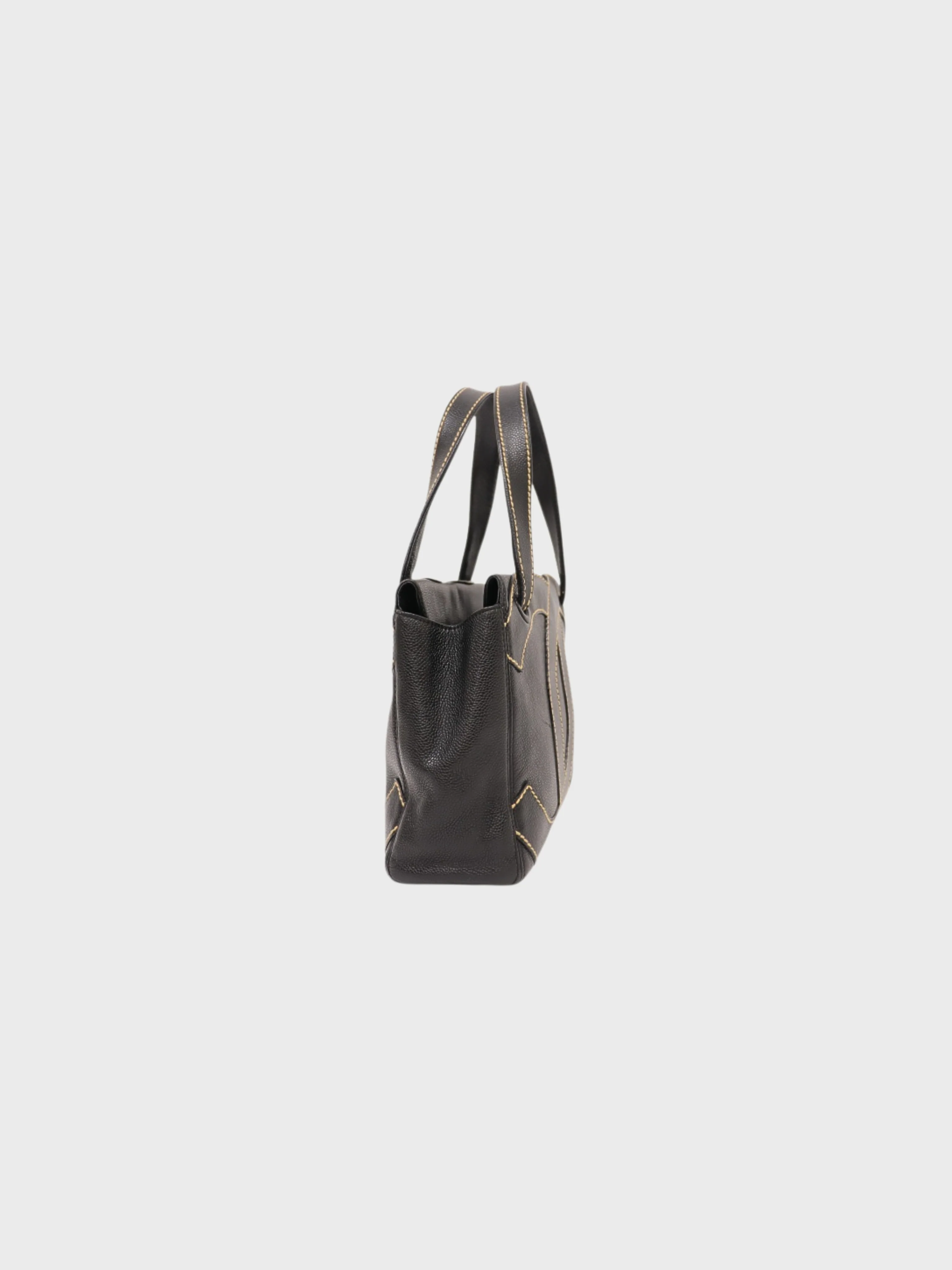 Chanel 2003 Black Caviar Skin Maxi CC Handbag - Image 3