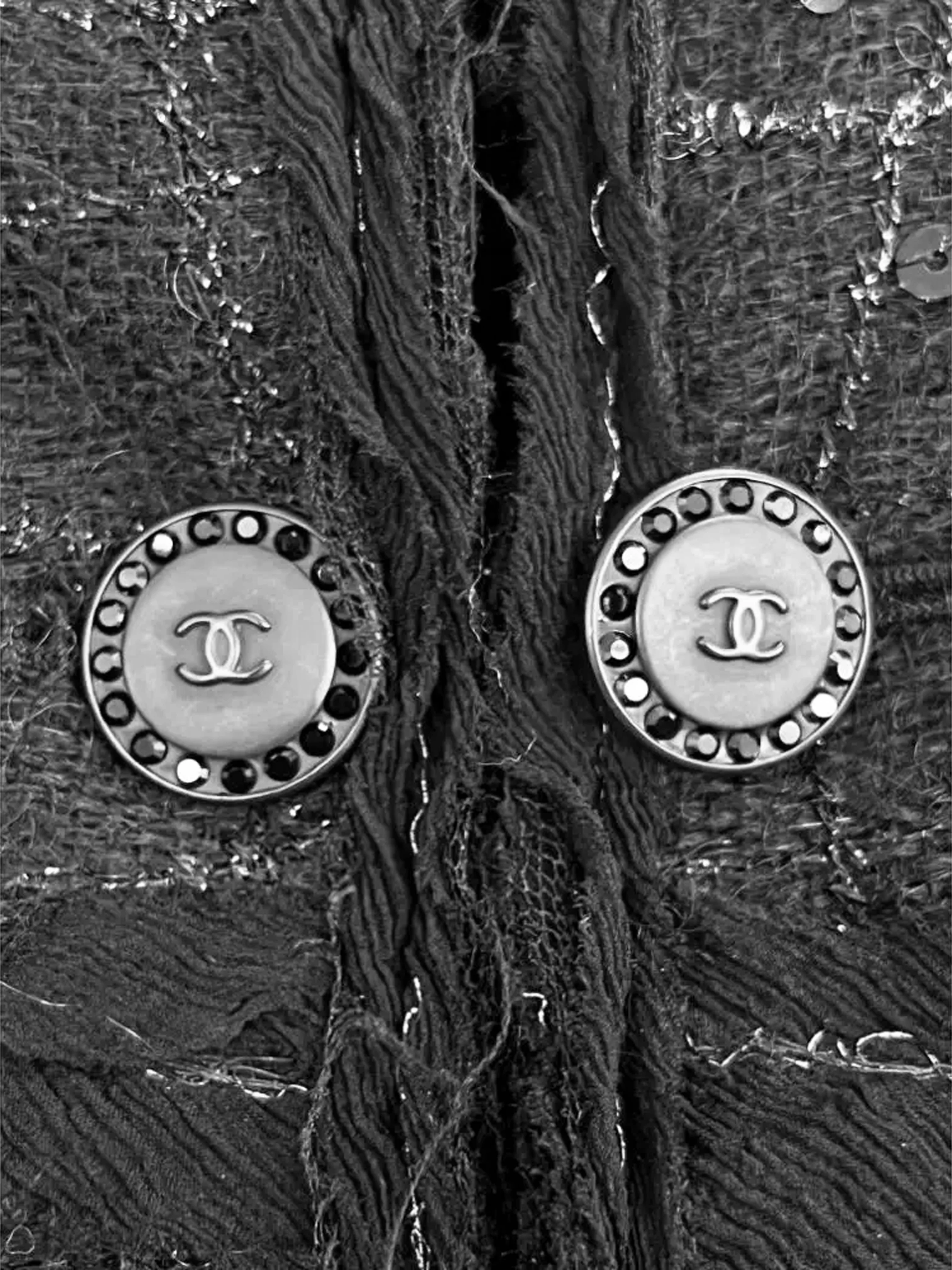 Chanel 2004 Black Mohair Blend Embellished Jacket - Image 3