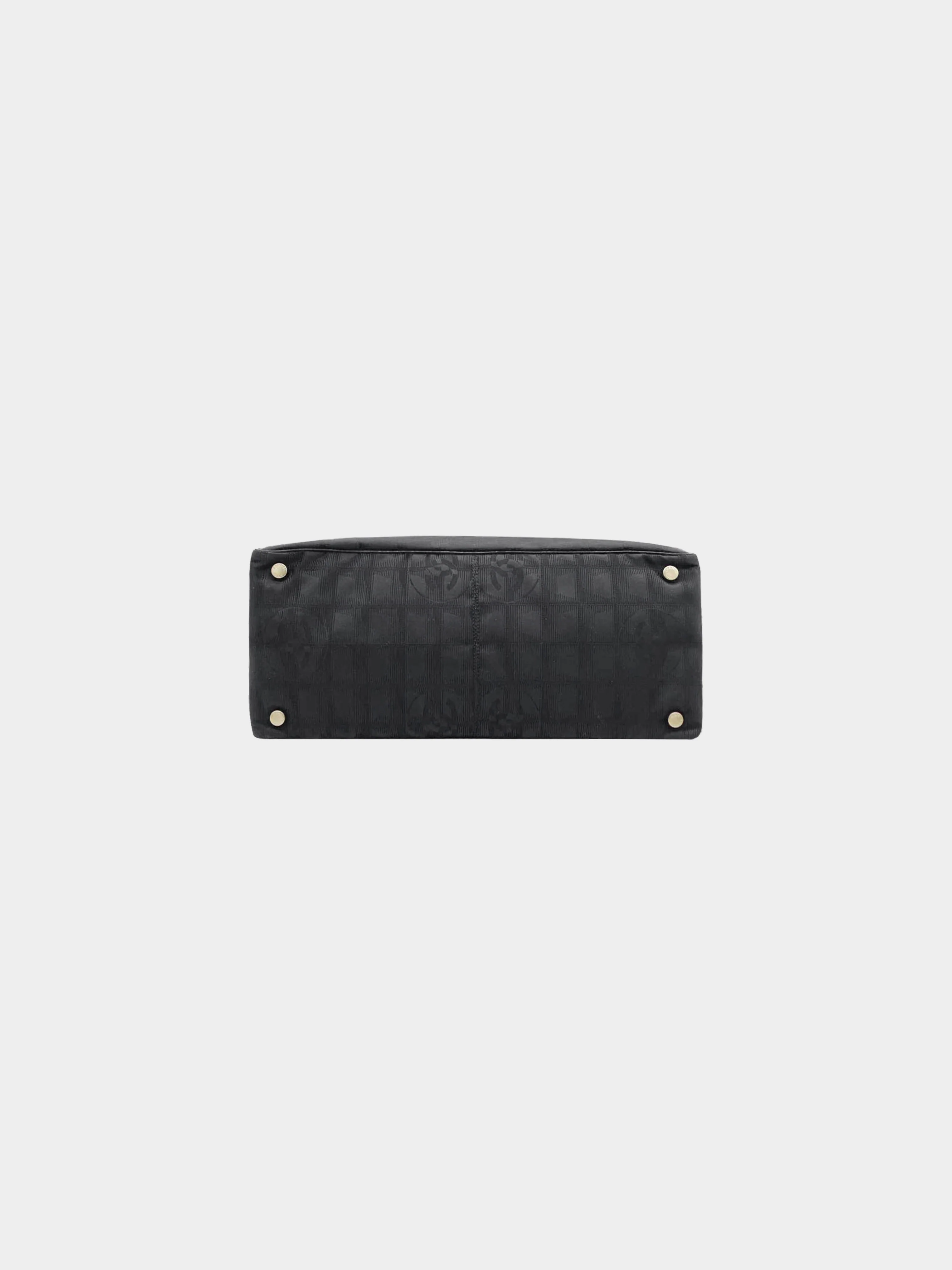 Chanel 2005 Black Travel Line Jacquard Tote Bag - Image 3
