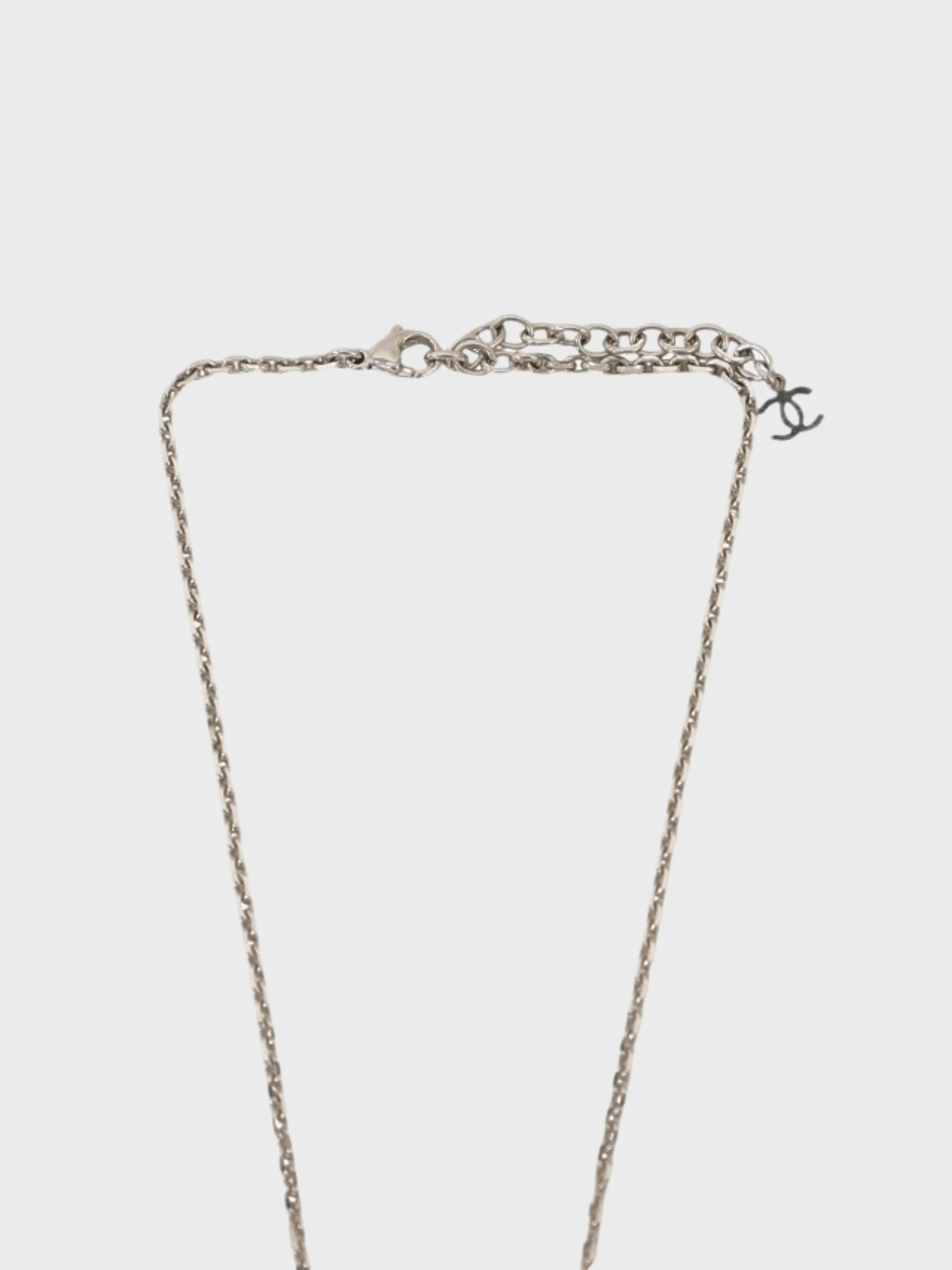 Chanel 2006 Silver Black Plated Metal Plastic COCO Square Necklace - Image 3