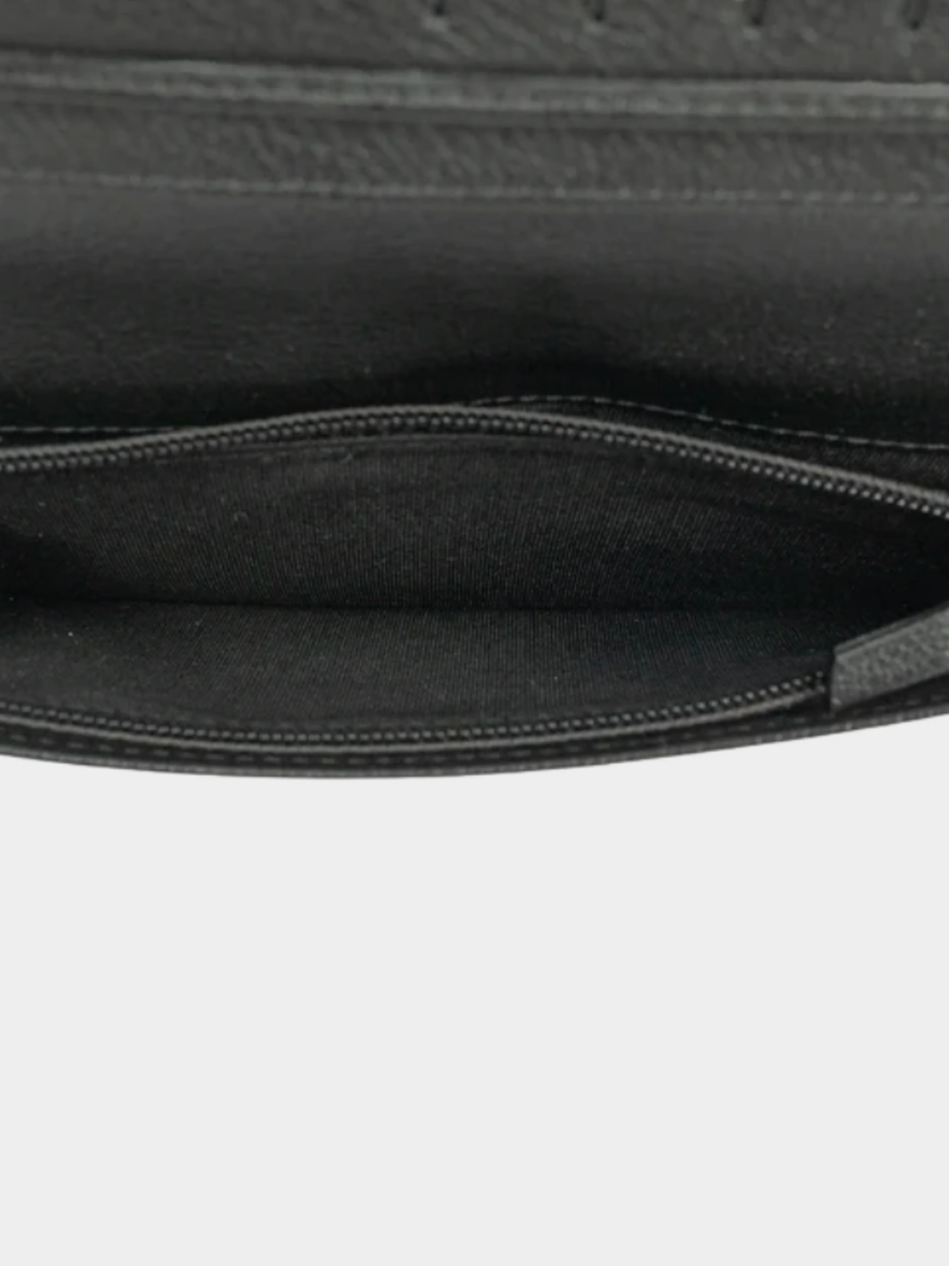 Chanel 2009-2010 Black Camellia Leather Wallet - Image 4