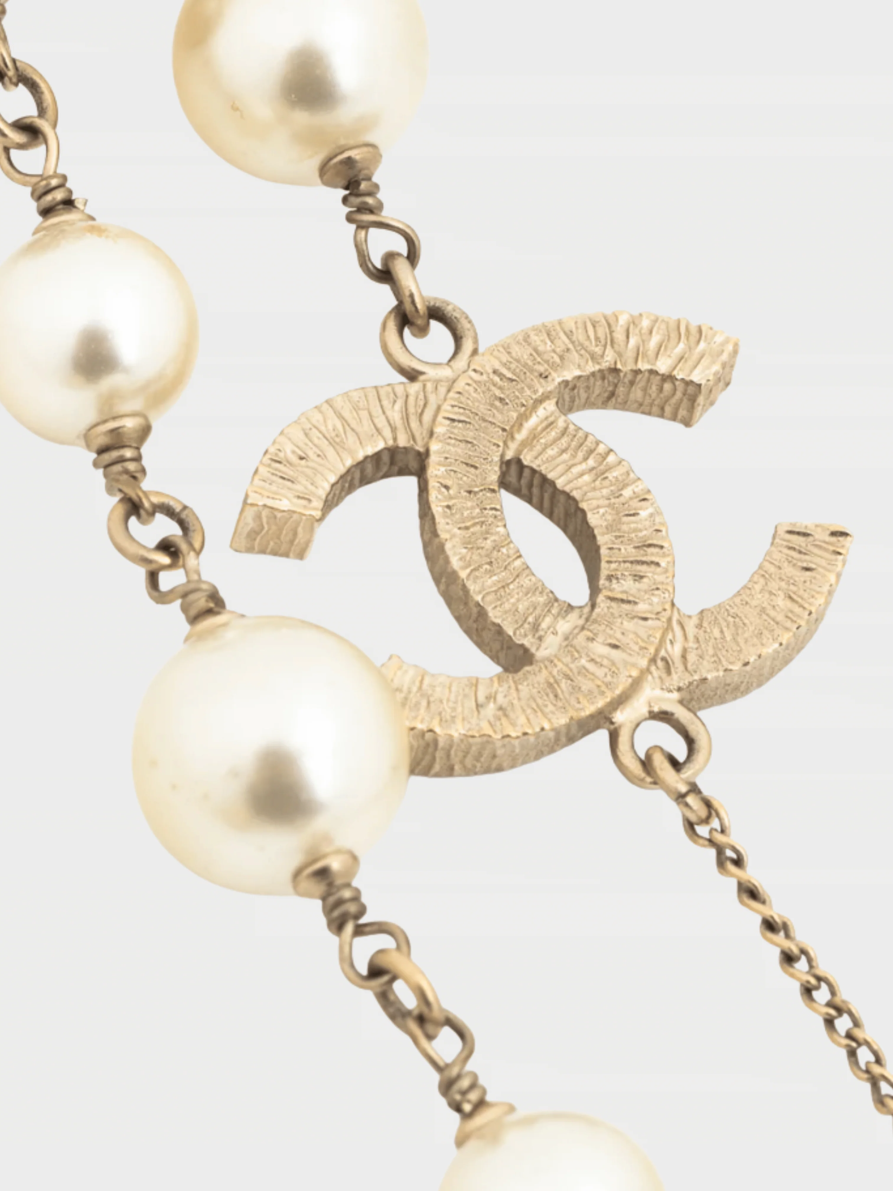 Chanel 2009 Métiers d’Art Gold-Tone Multi CC Double Wrap Long Chain Necklace - Image 4